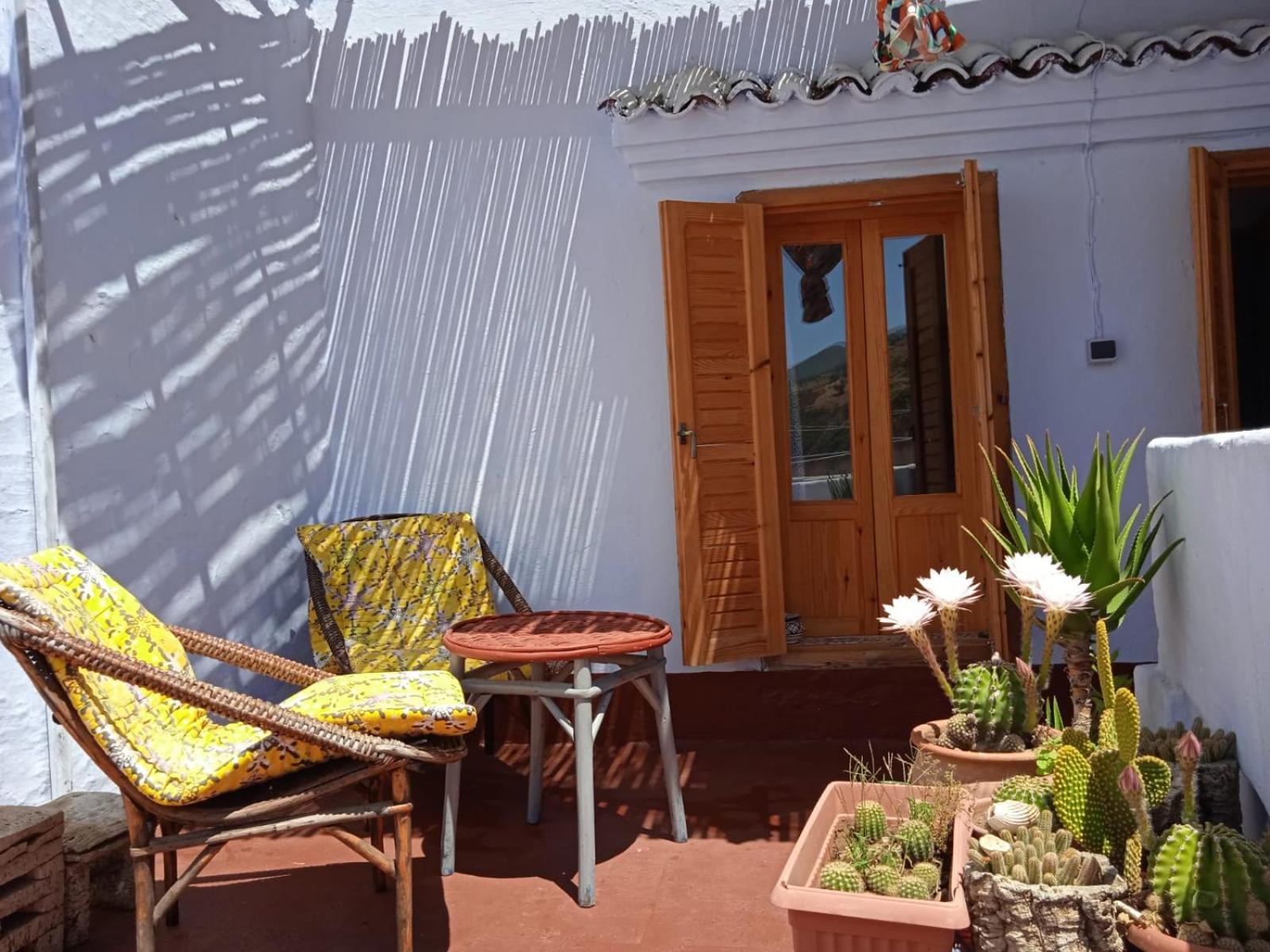 Triple Room with Mountain View - Photo 11