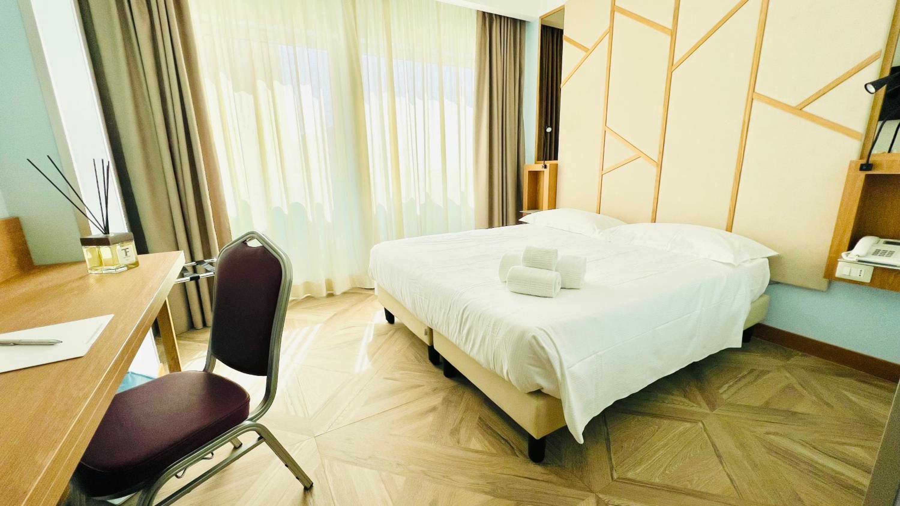 Superior Double Room - Photo 1
