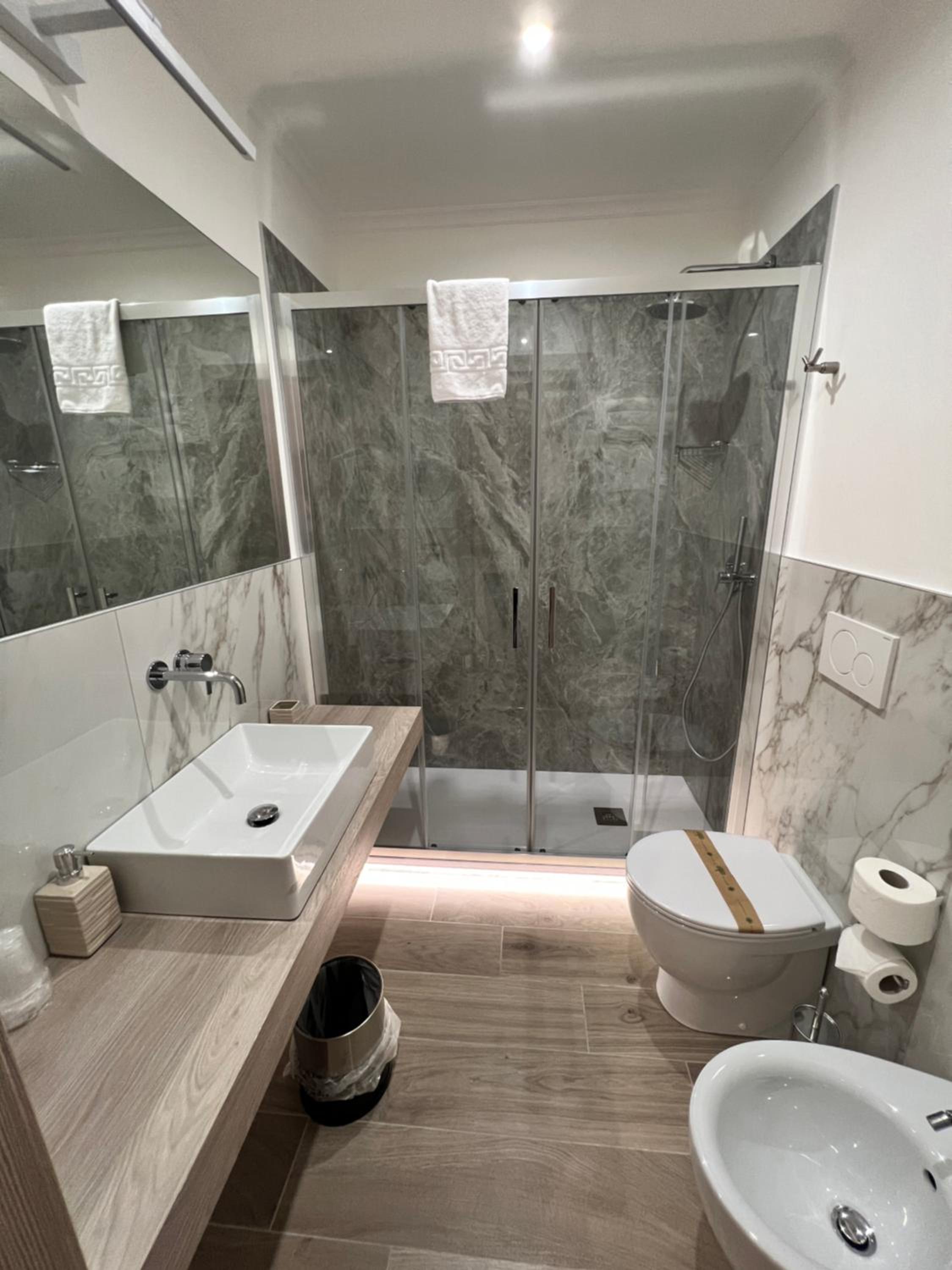 Triple Room photo 2