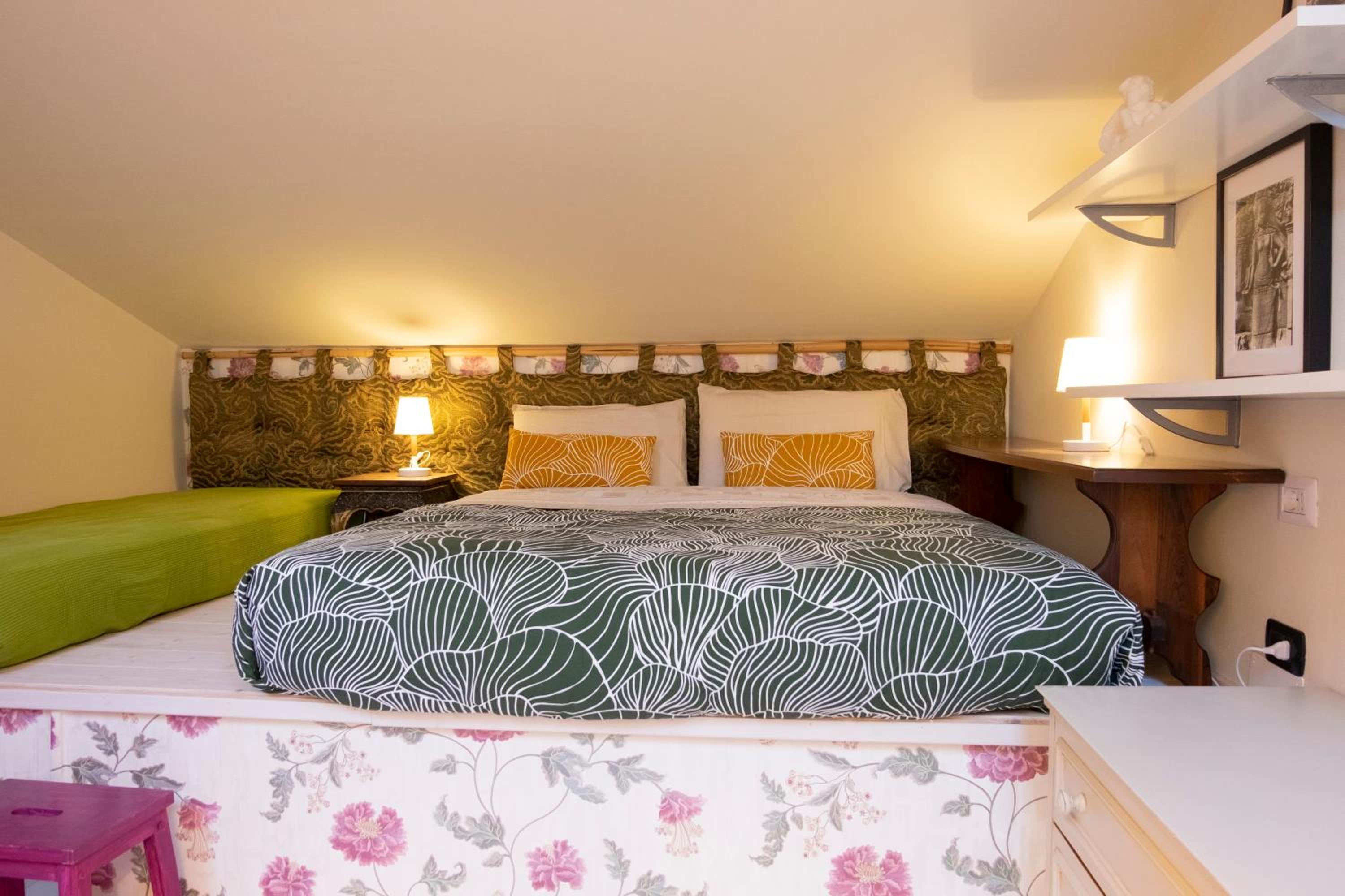Double Room - Photo 23