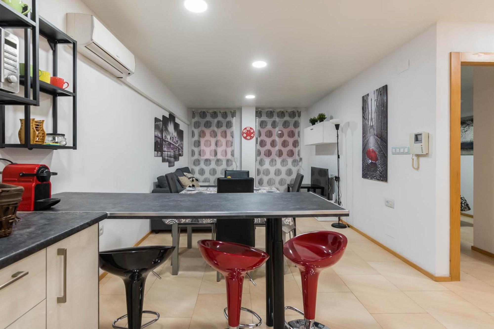 One-Bedroom Apartment