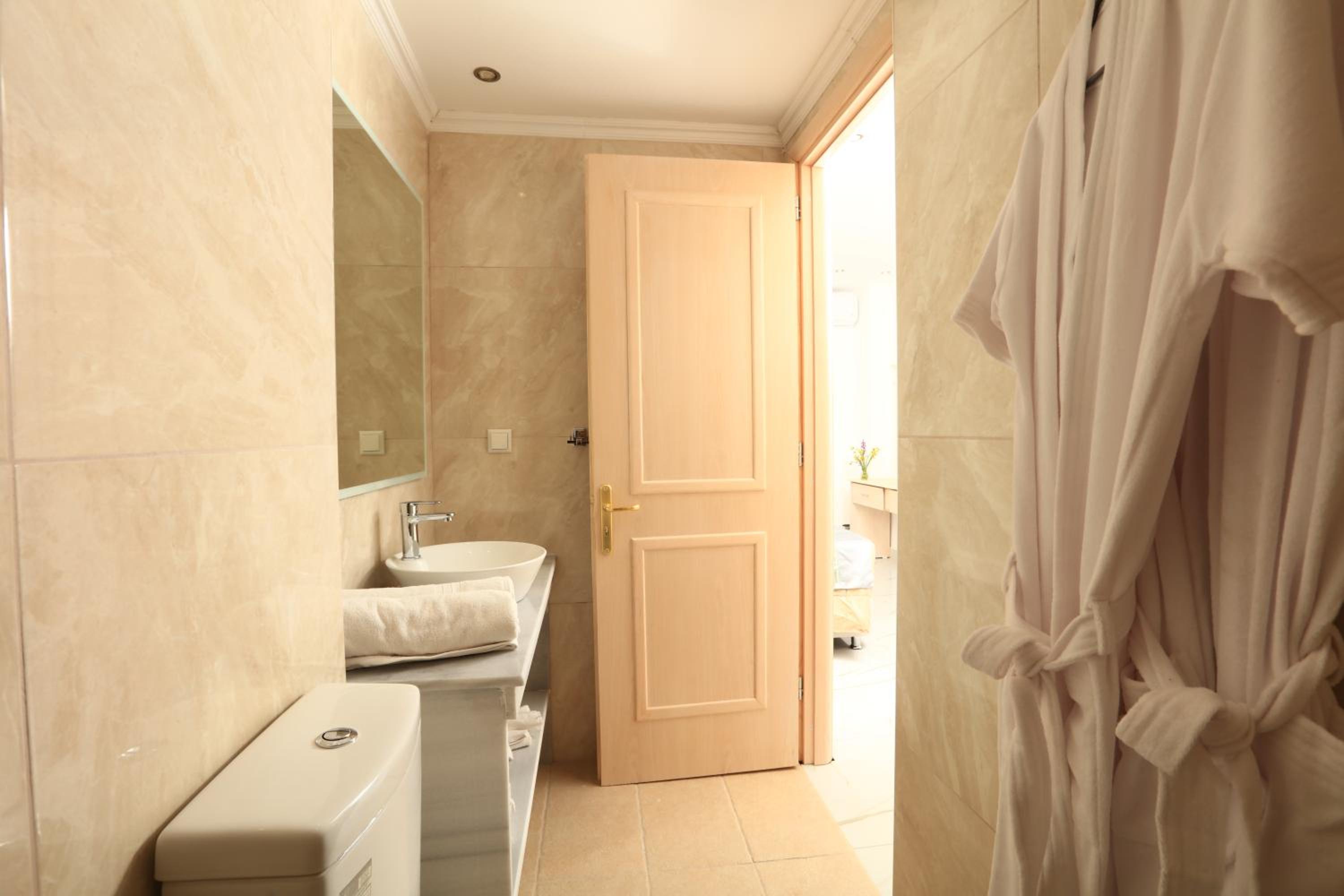 Superior Spa Room photo 3