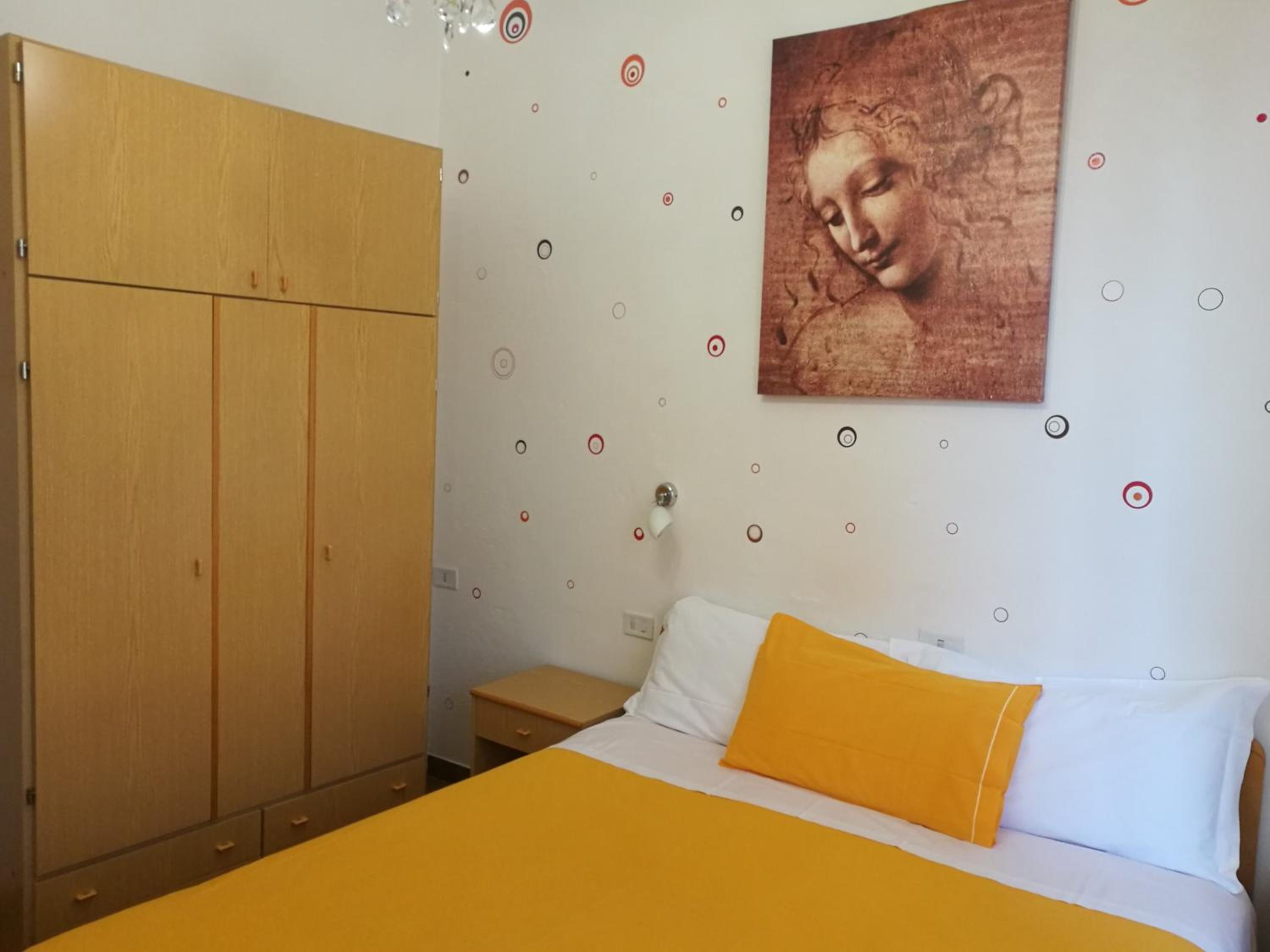 Small Double Room photo 3