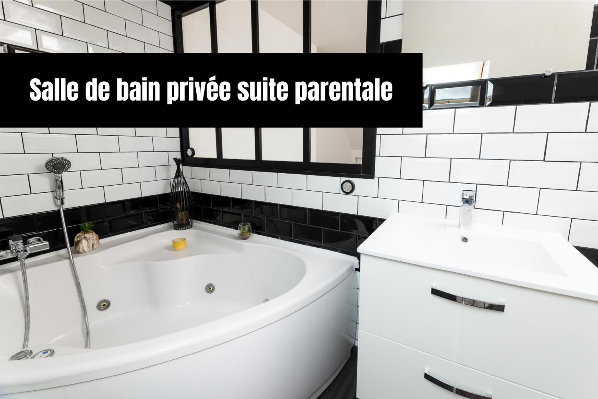 Double Room with Private Bathroom - Photo 1