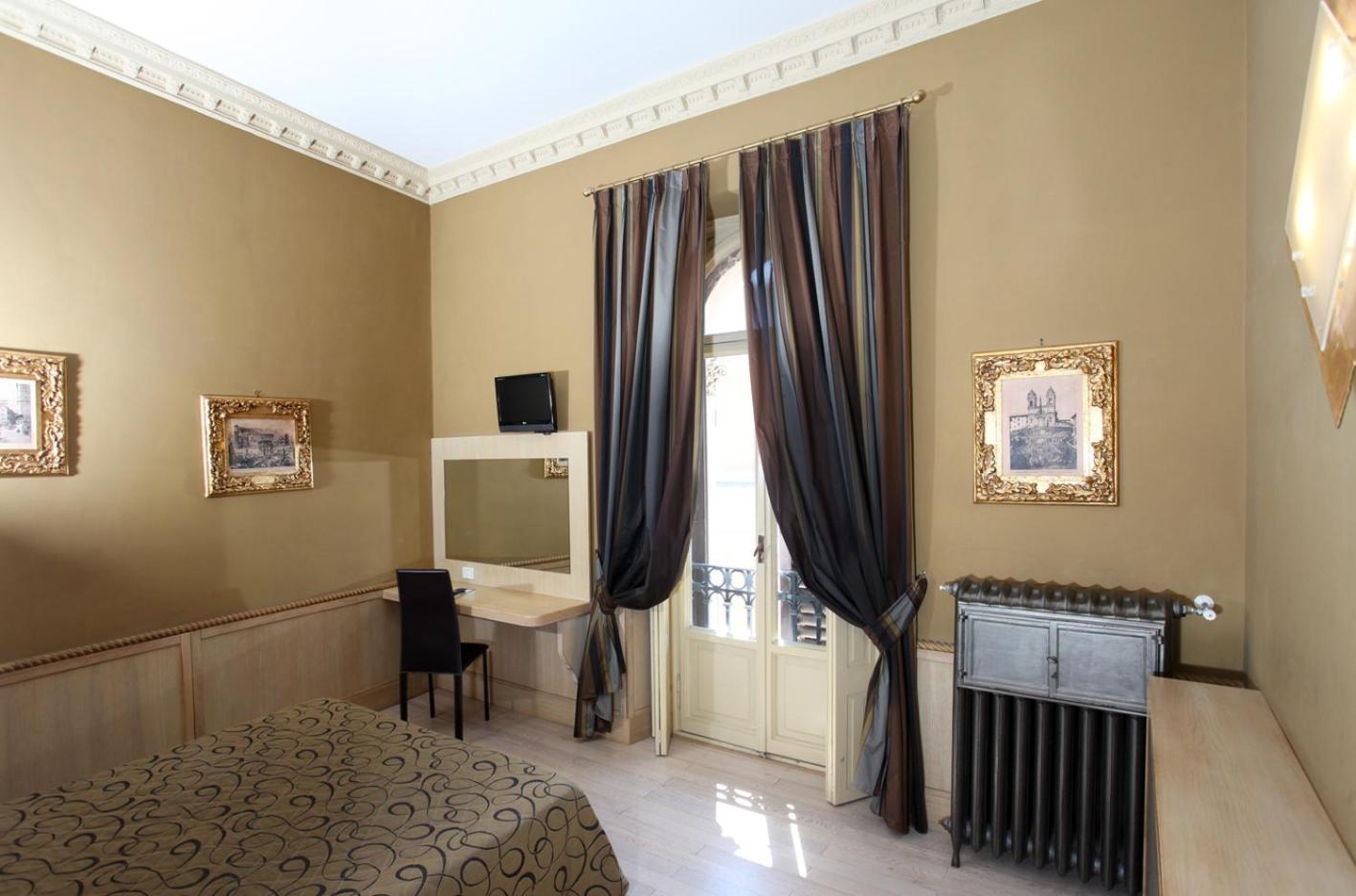 Superior Double or Twin Room - Photo 6