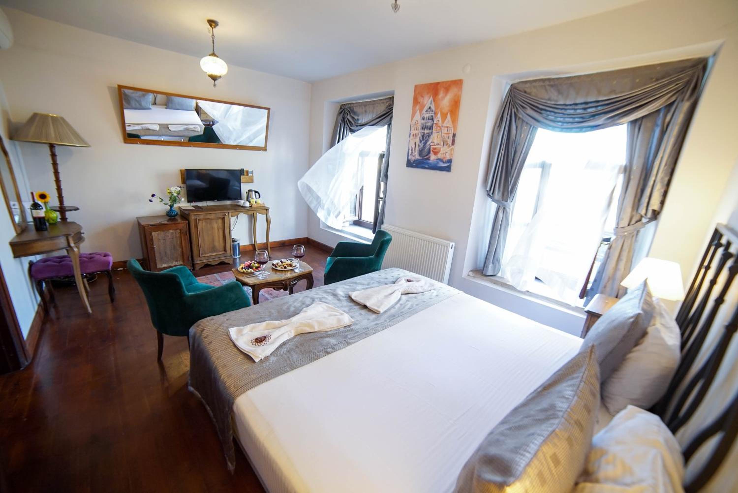 Suite with Terrace photo 1