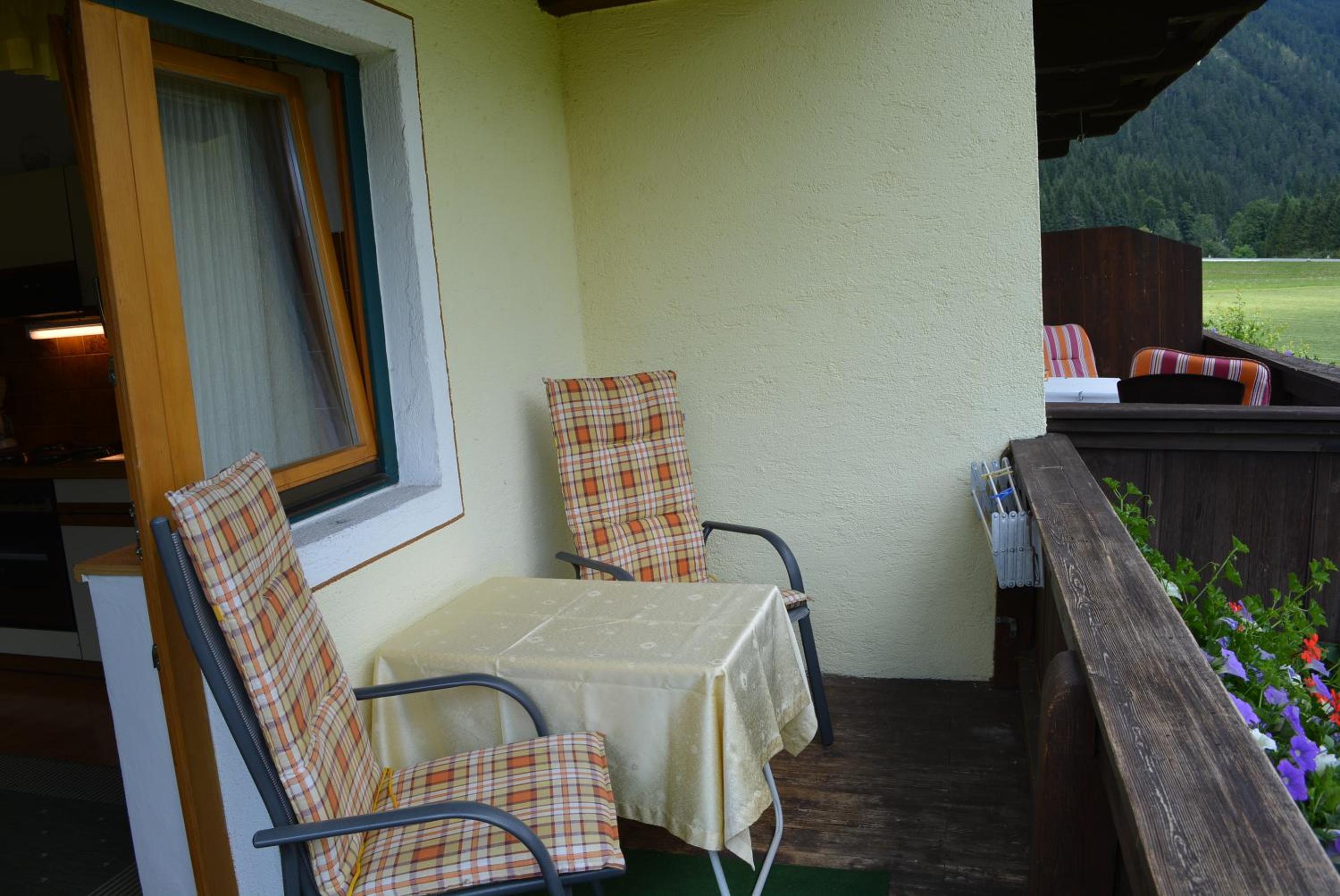 Double Room with Balcony photo 2
