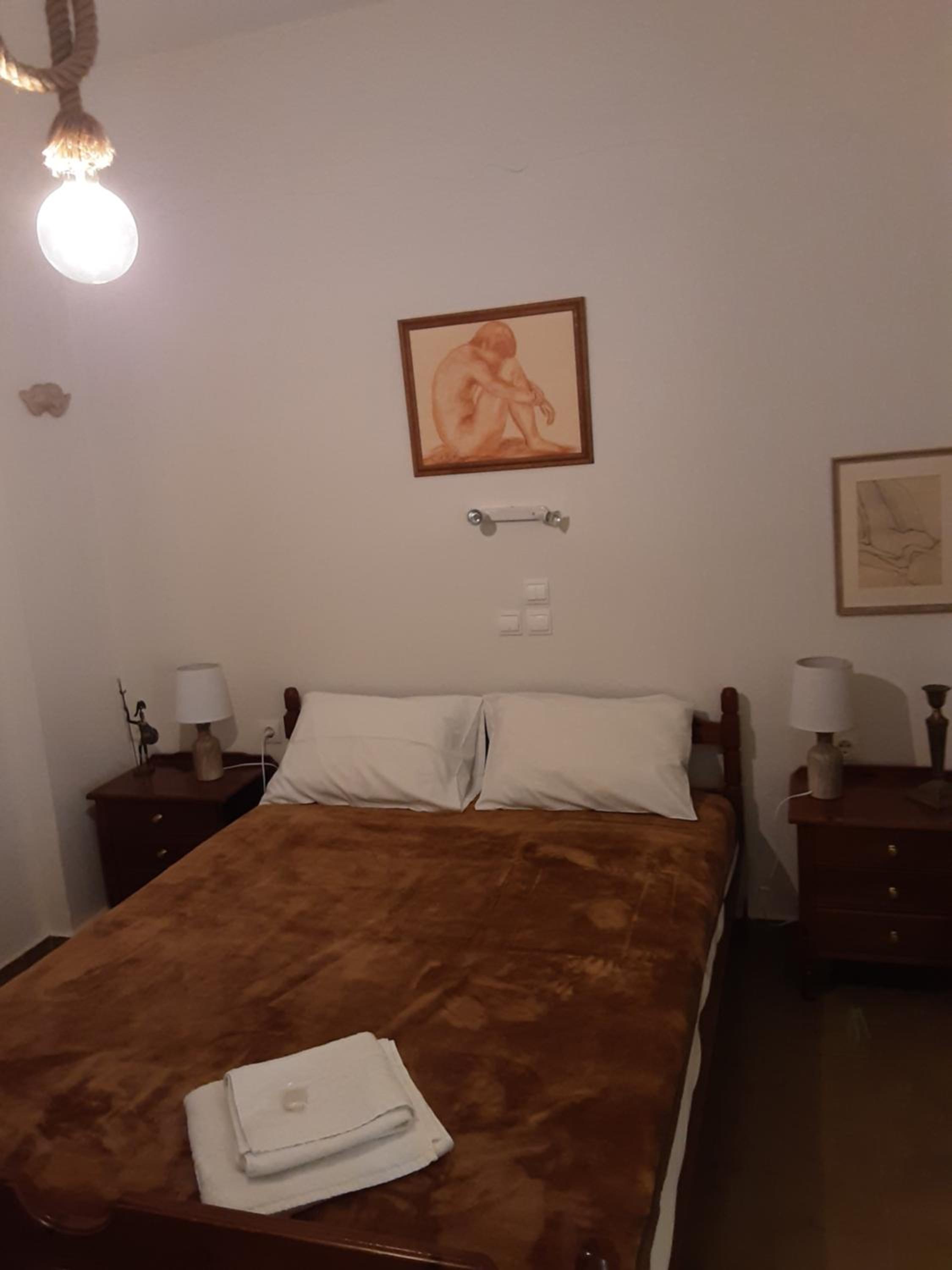 Double Room with Private Bathroom - Photo 9