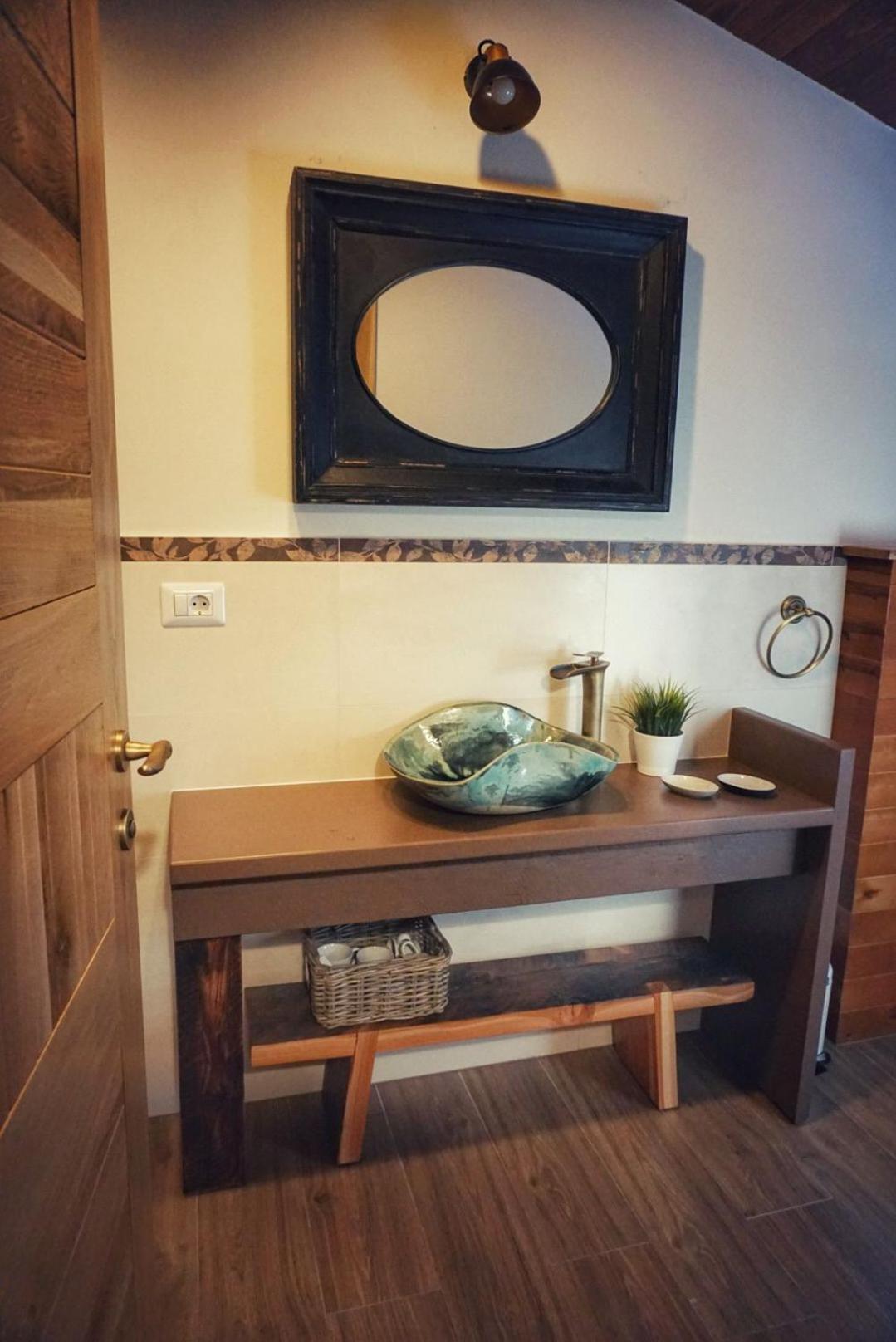 Double Room - Photo 22