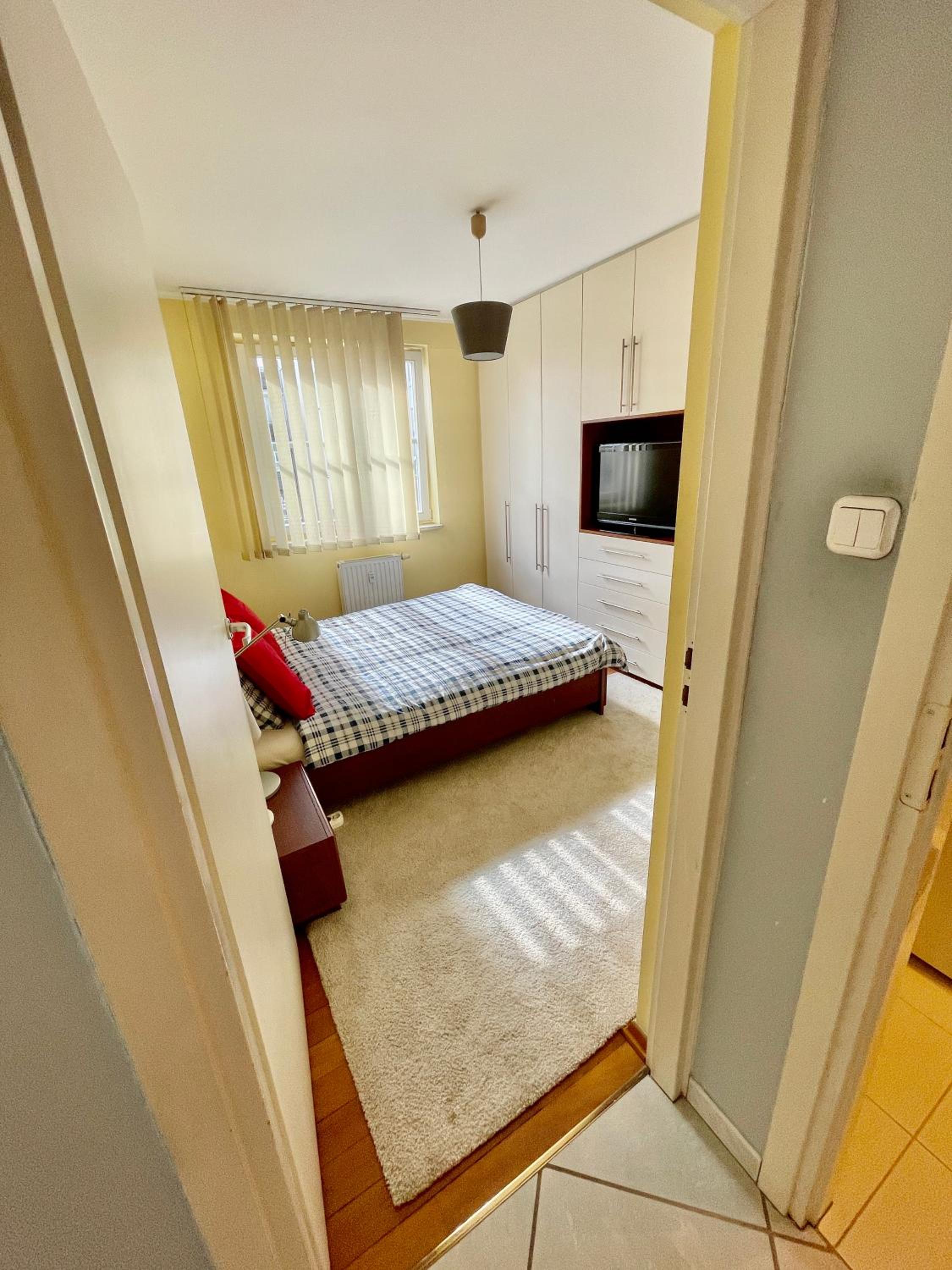 One-Bedroom Apartment - Photo 72