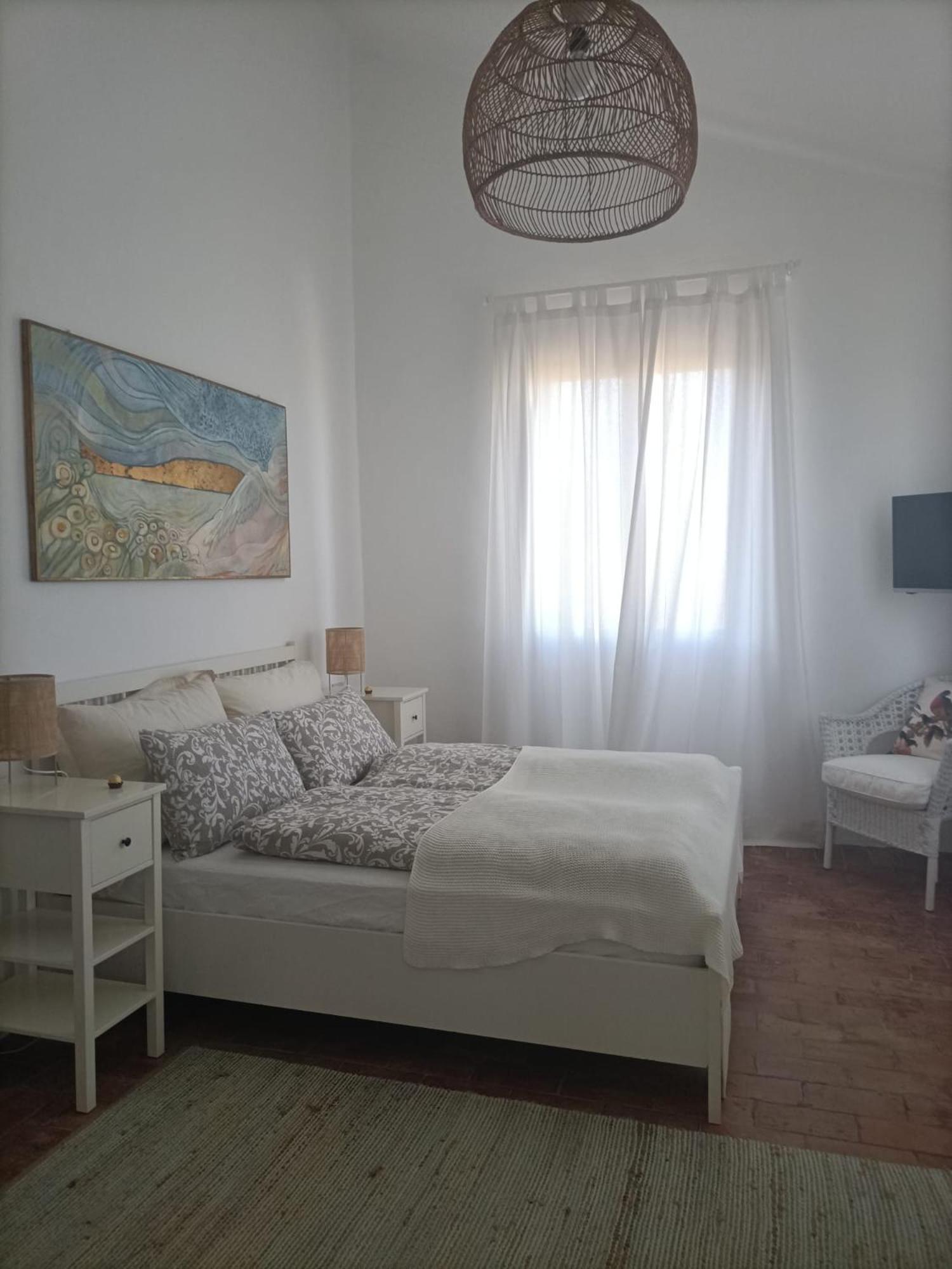 Double Room with Pool View photo 1