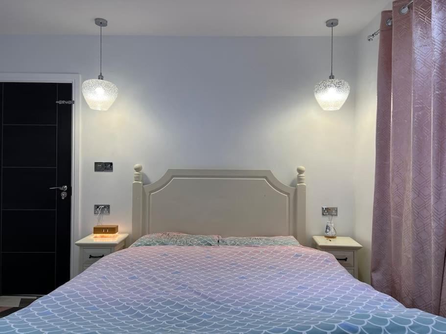 Four-Bedroom House photo 1