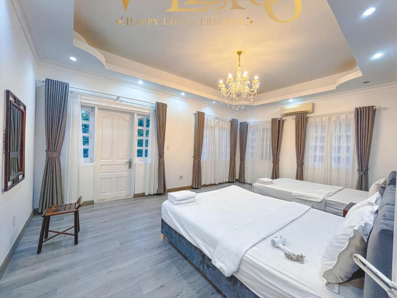 Villa photo 3