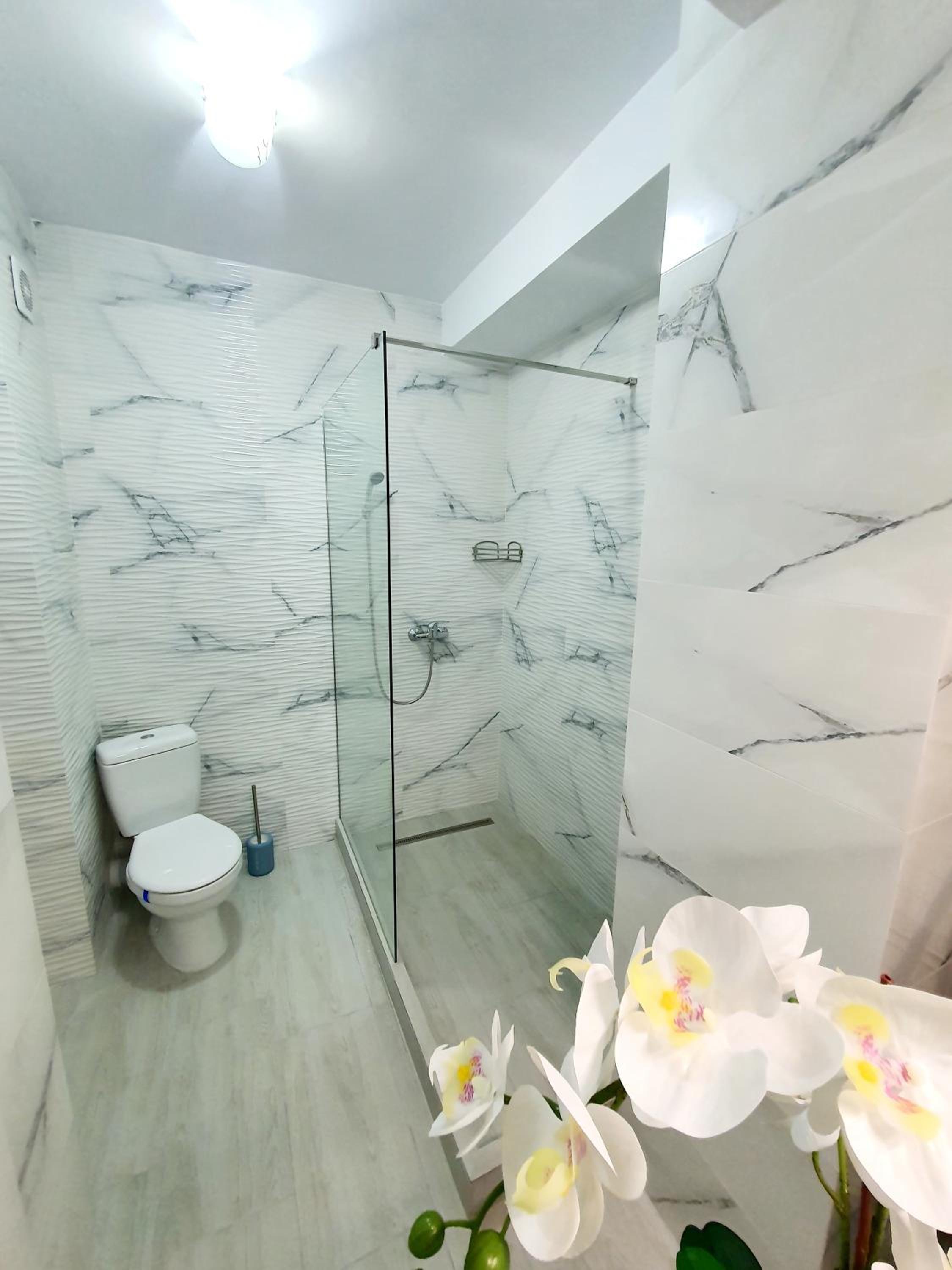 Apartment with Sea View - Photo 46