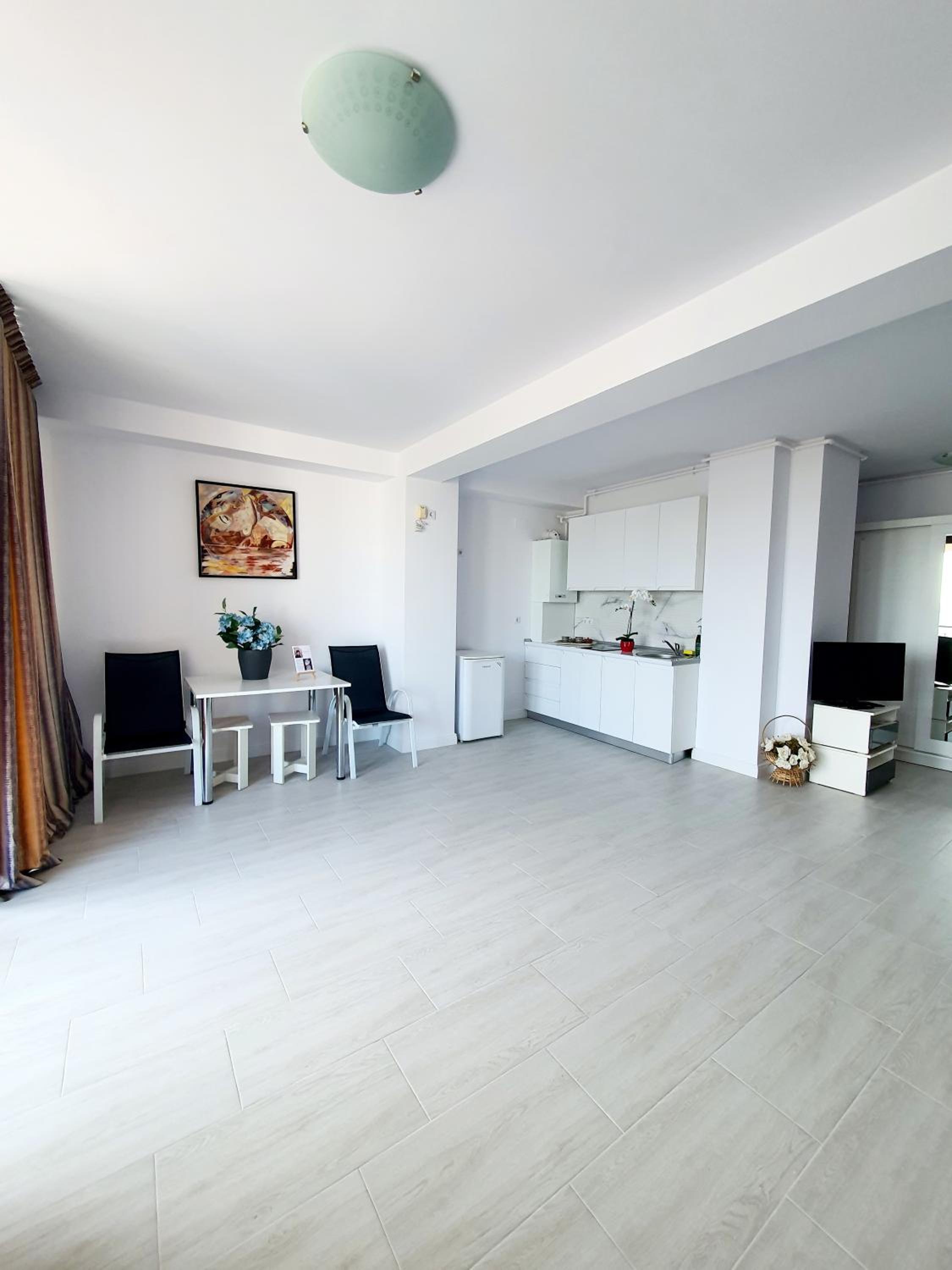 Apartment with Sea View - Photo 38