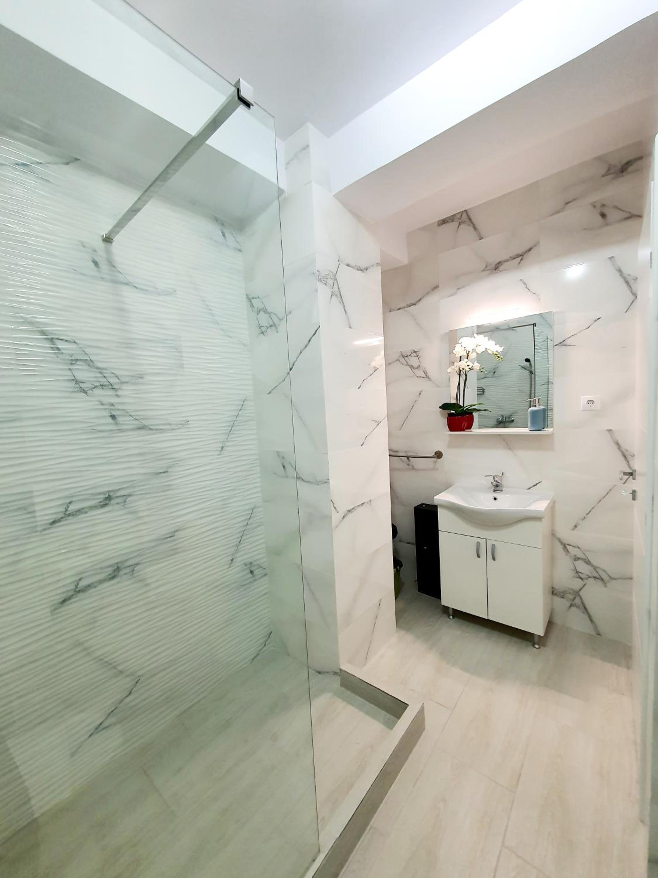 Apartment with Sea View - Photo 42