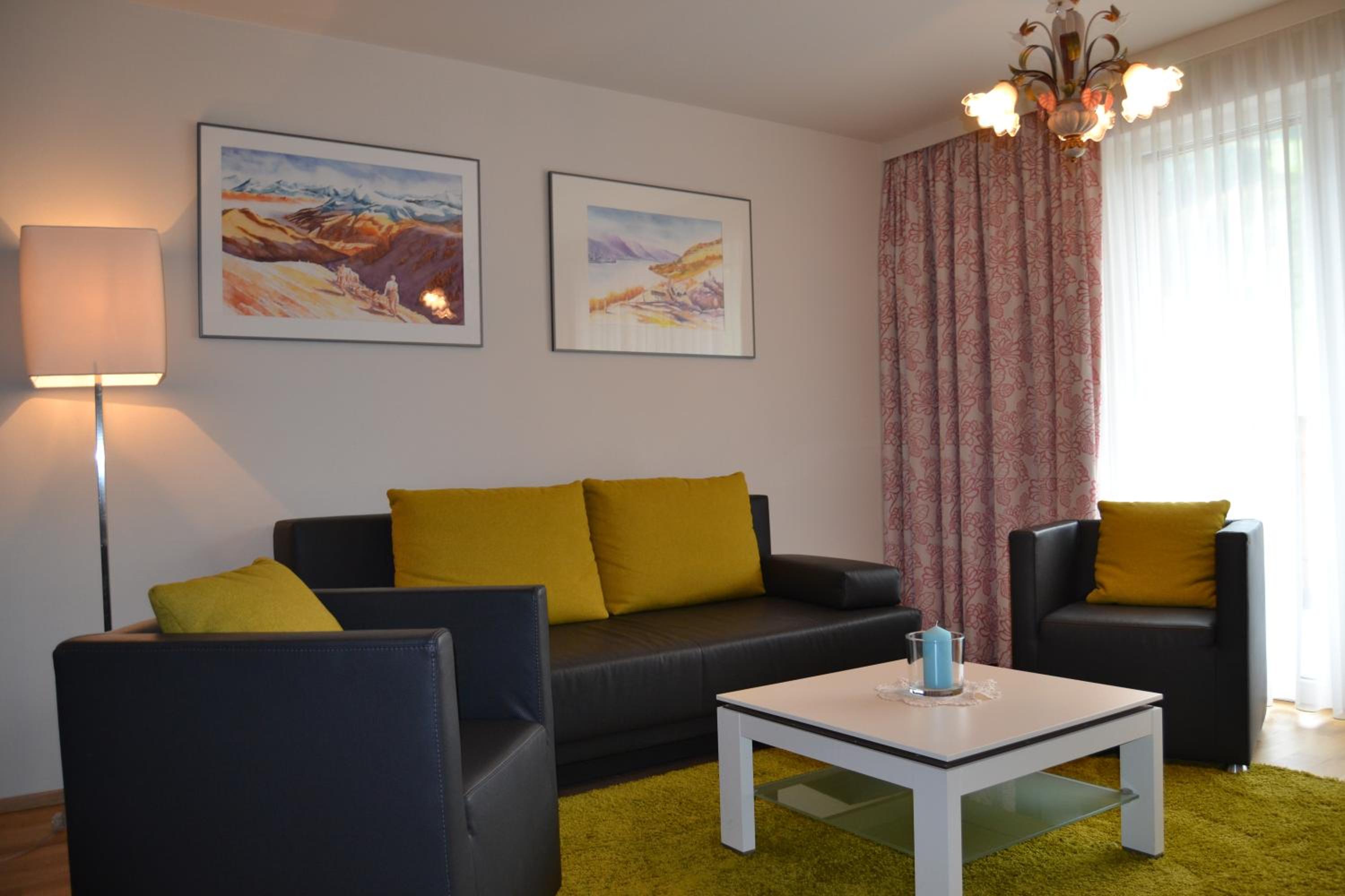 Two-Bedroom Apartment - Photo 1