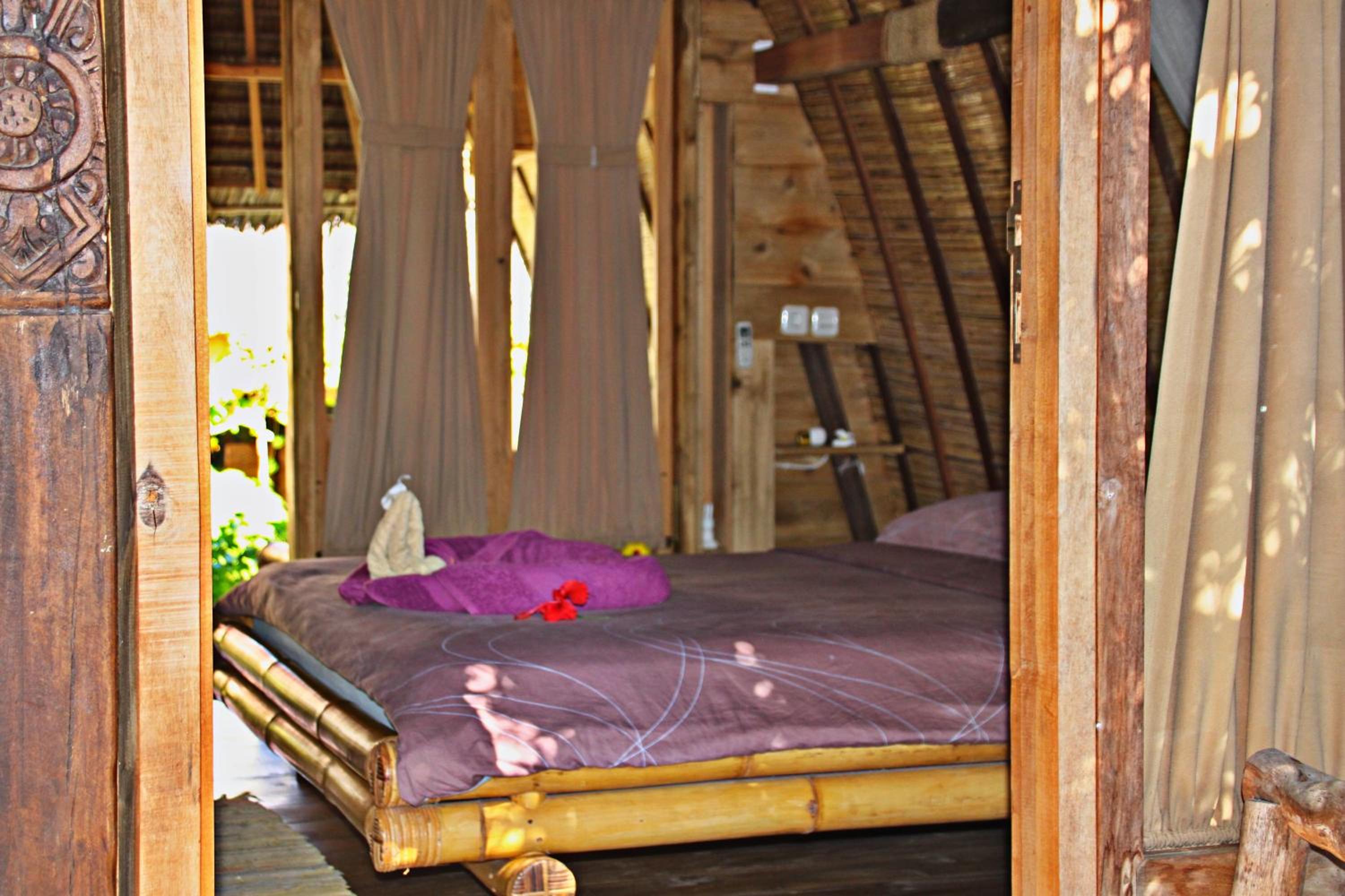 Standard Traditional Bungalow - Photo 3