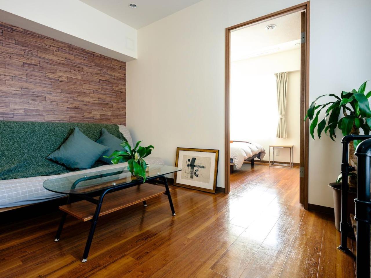 Apartment photo 2