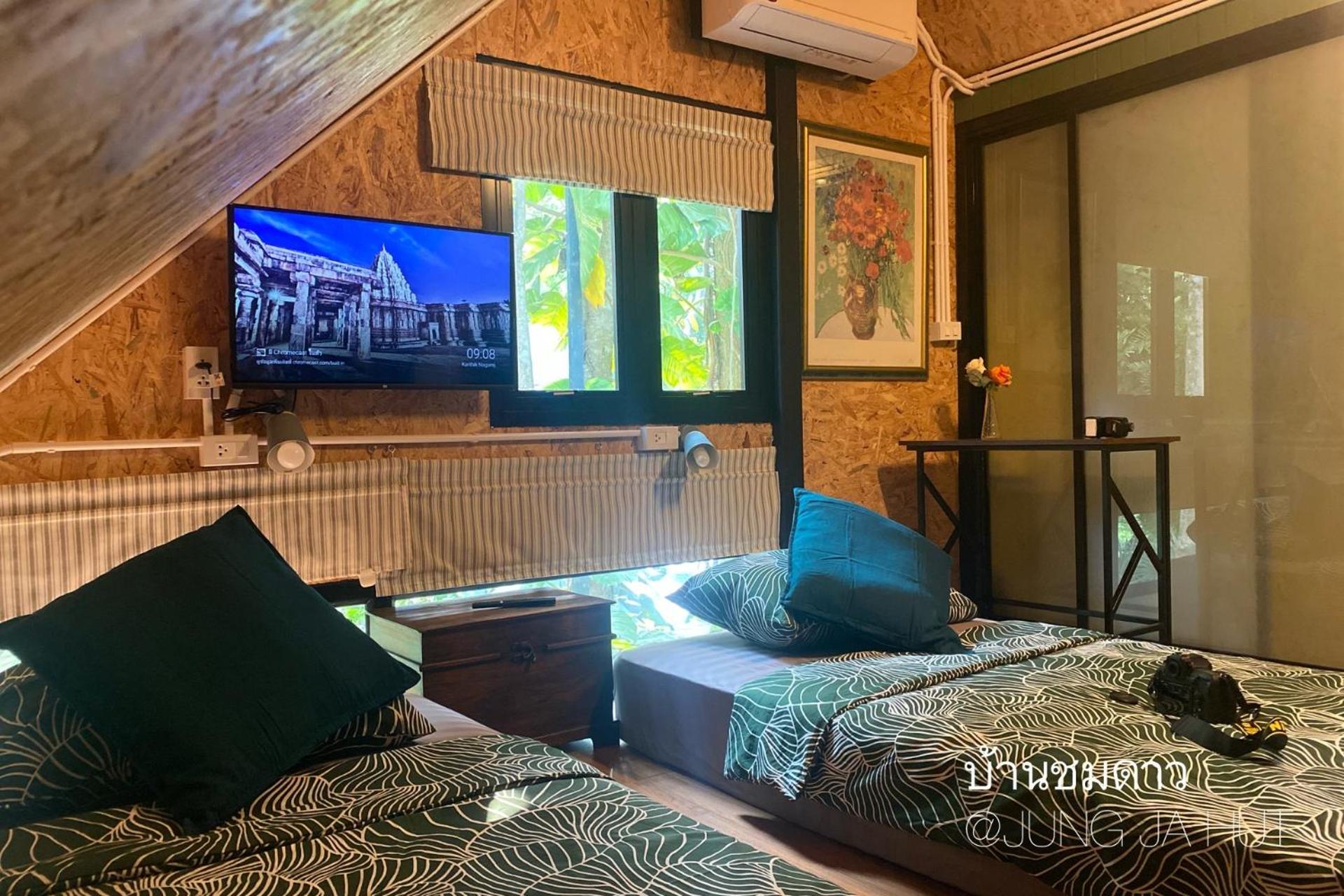 Two-Bedroom Chalet - Photo 14