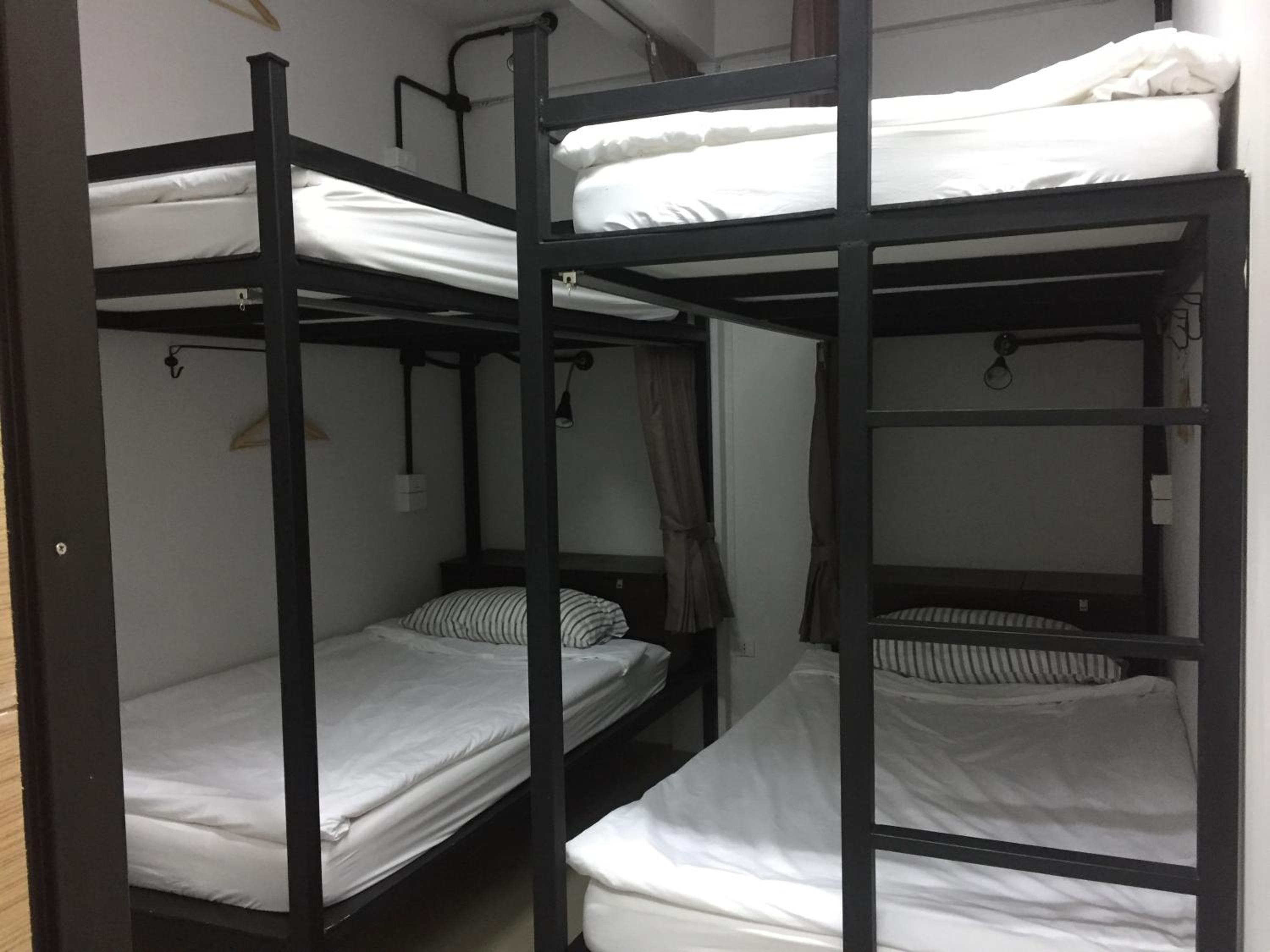 4-Bed Female Dormitory Room photo 1