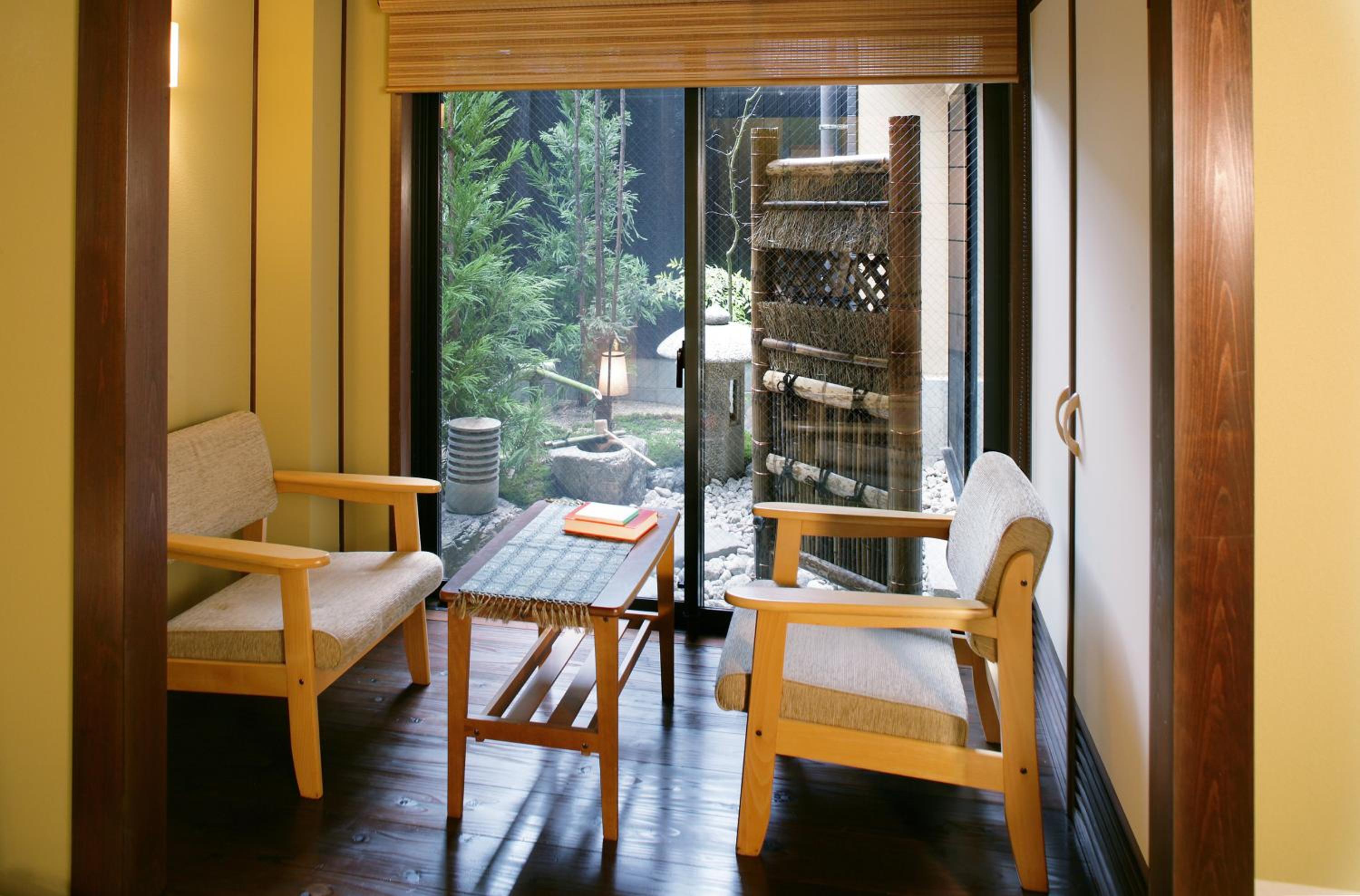 Japanese-Style Deluxe Room with Garden View
