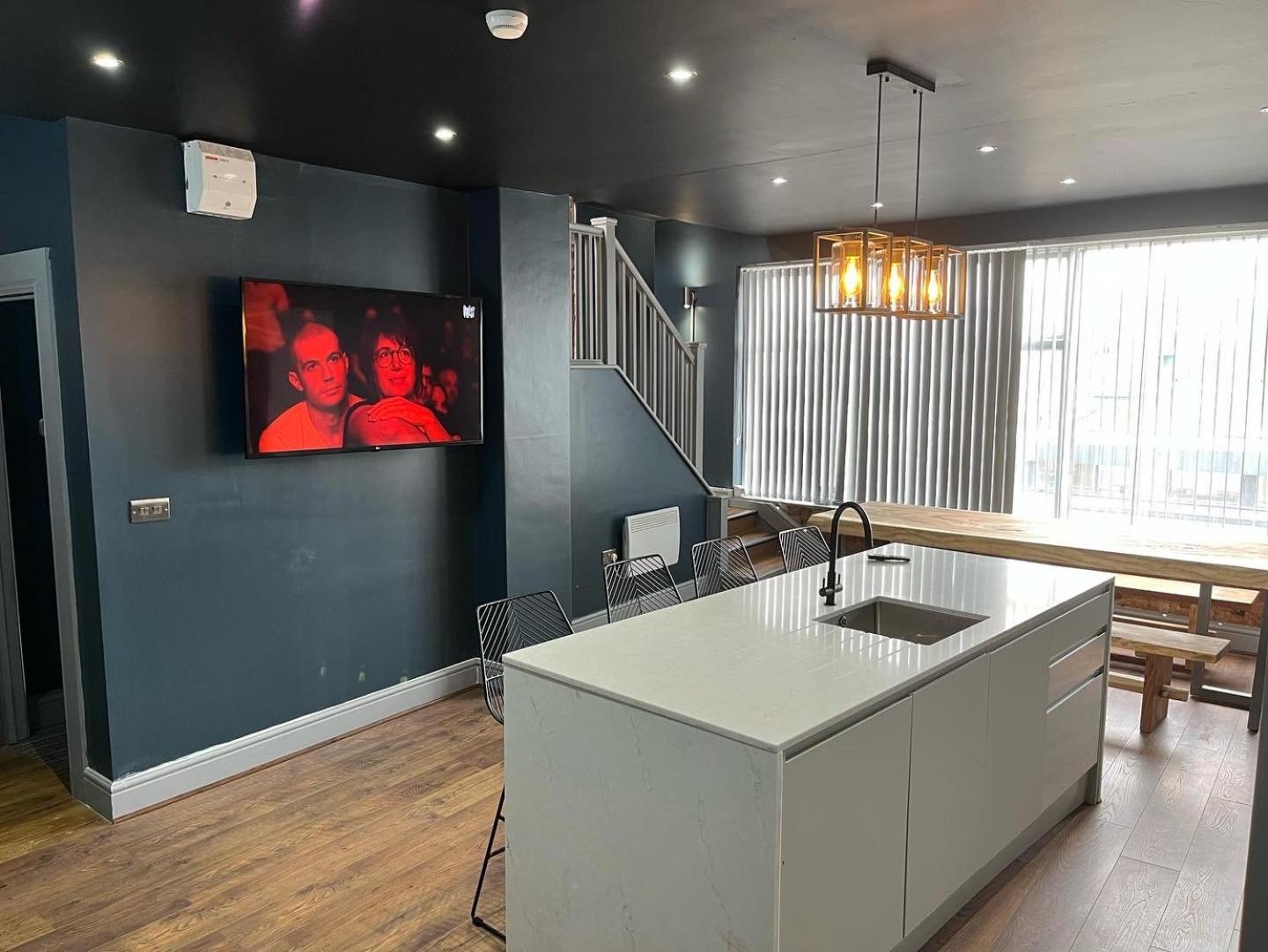 Apartment - Photo 4