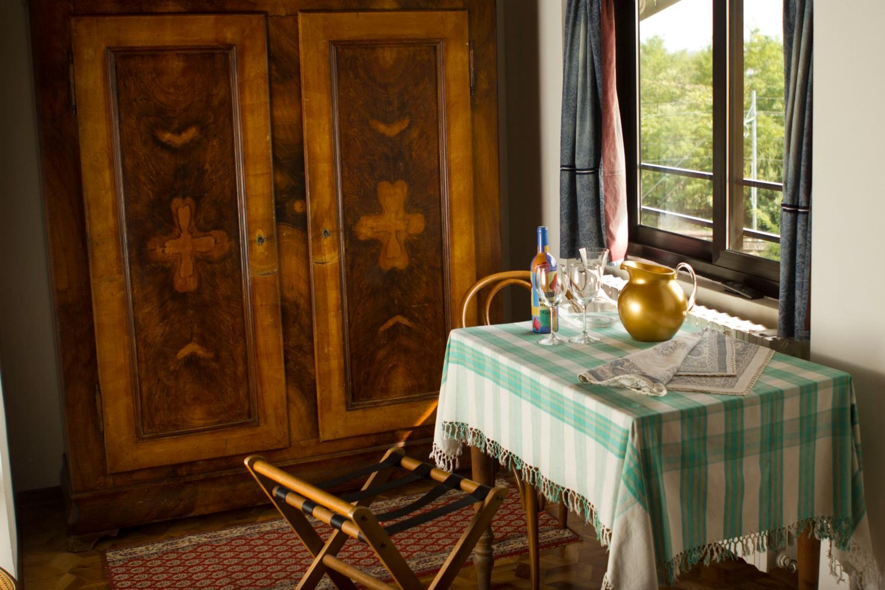 Double Room - Photo 5