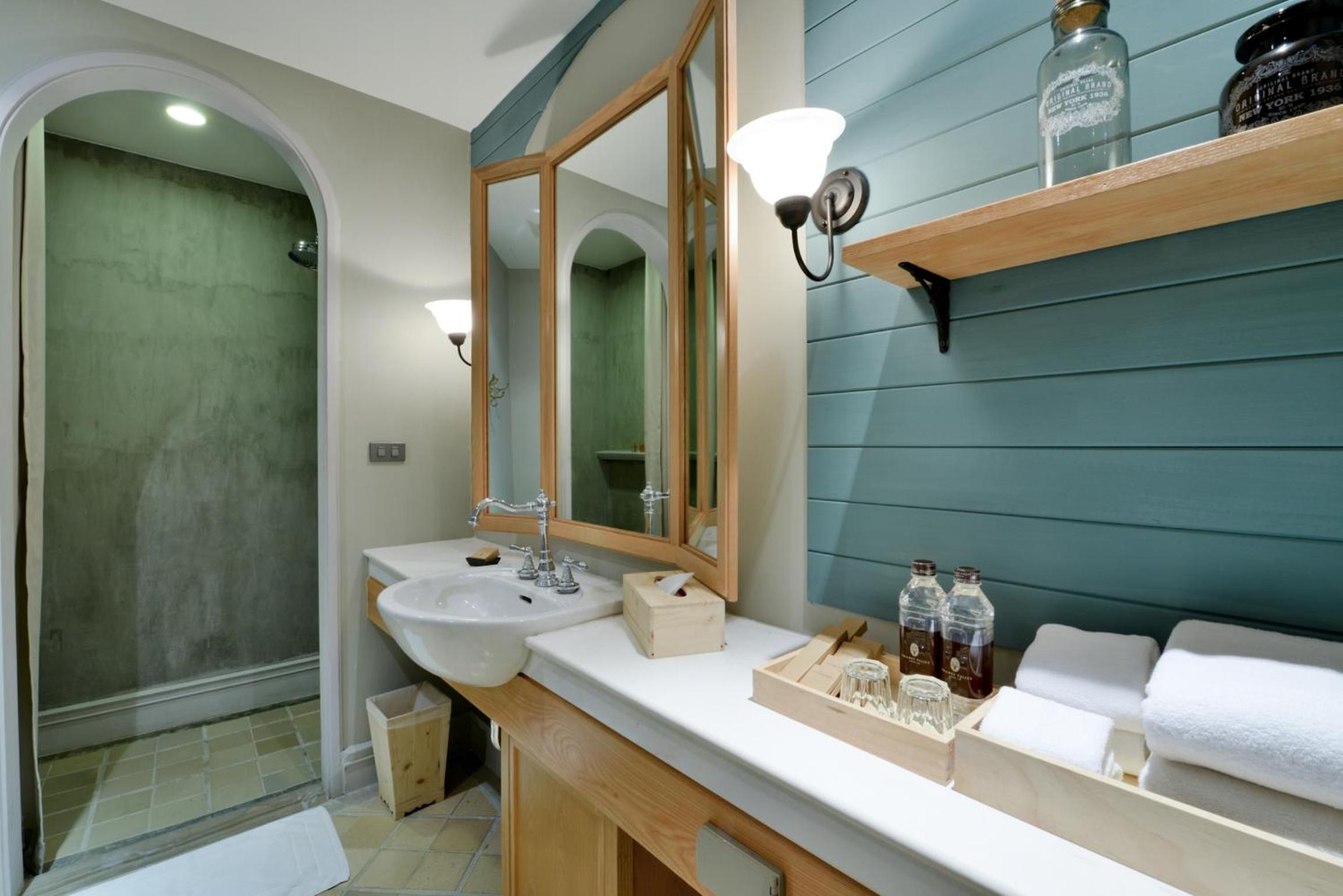 Family Suite - Photo 8