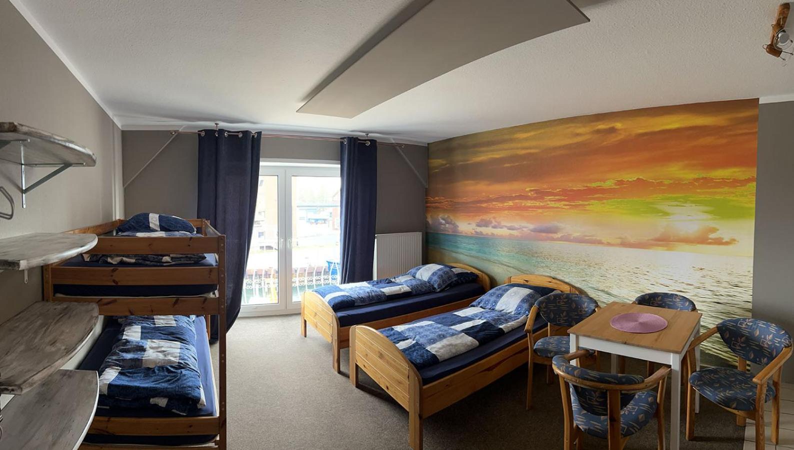 One-Bedroom Apartment - Photo 7