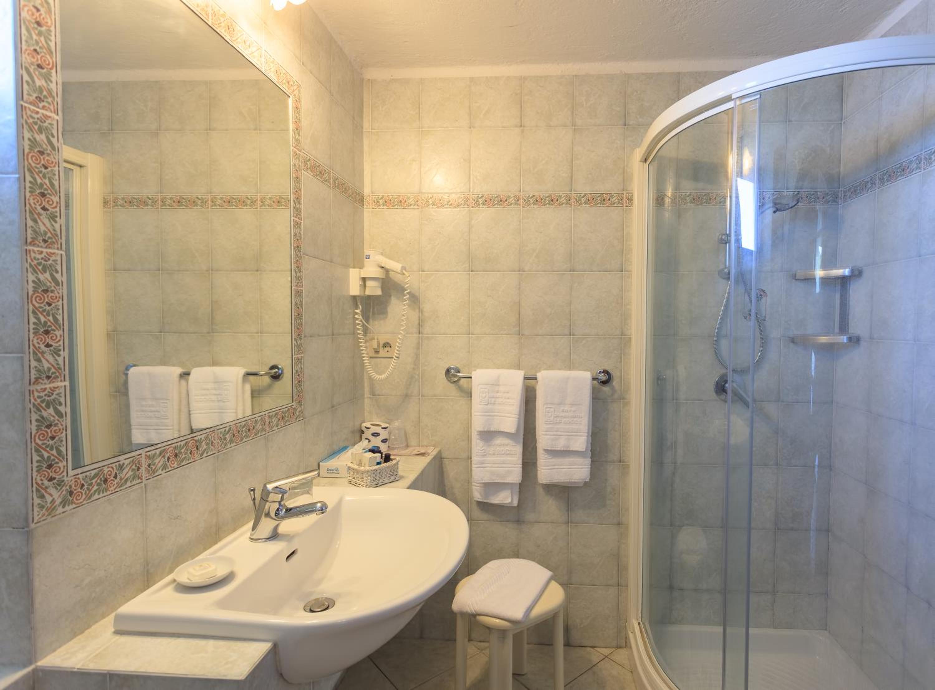 Superior Double Room with Terrace and Sea view  - Photo 3