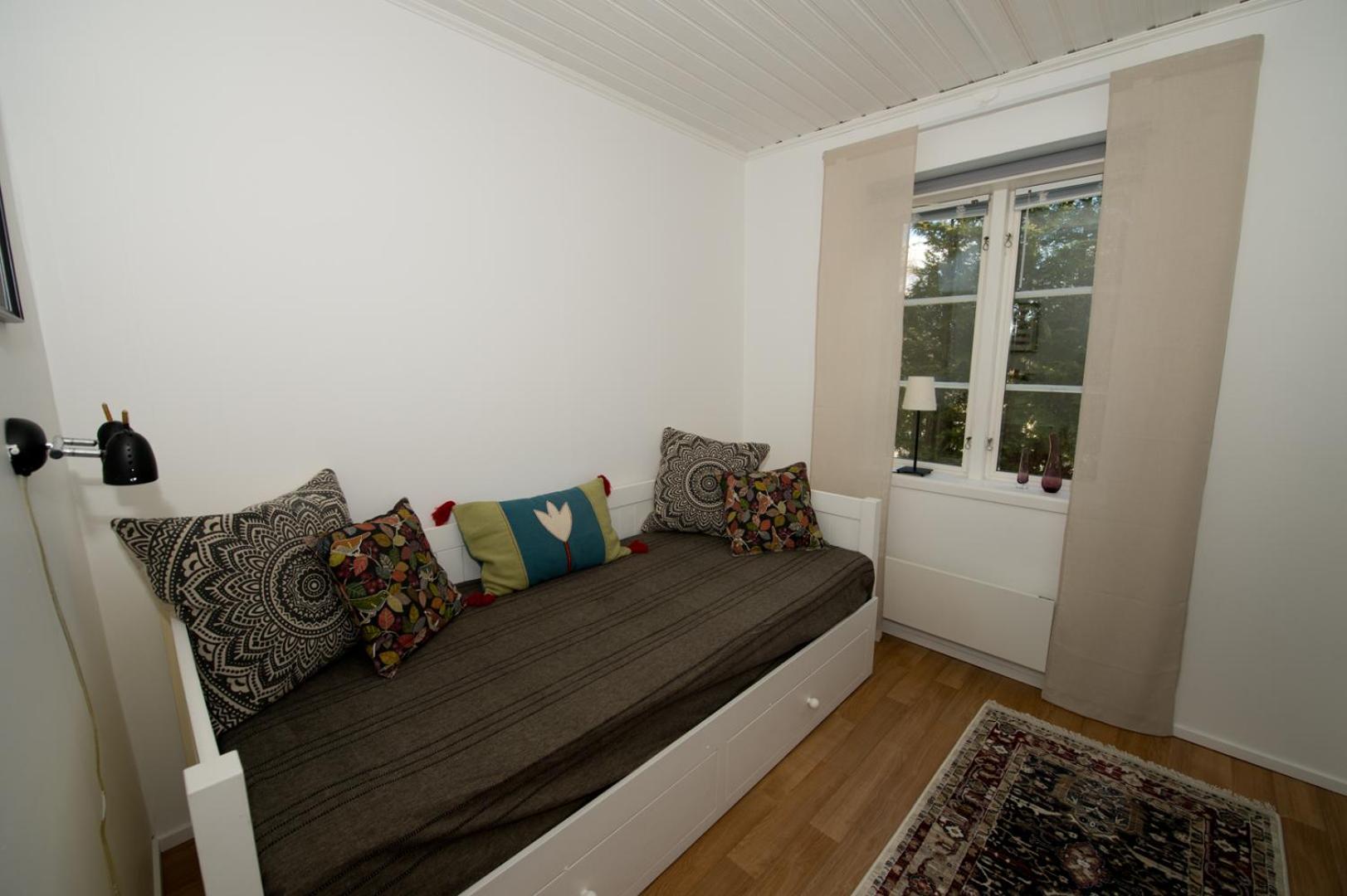 One-Bedroom Villa - Photo 13