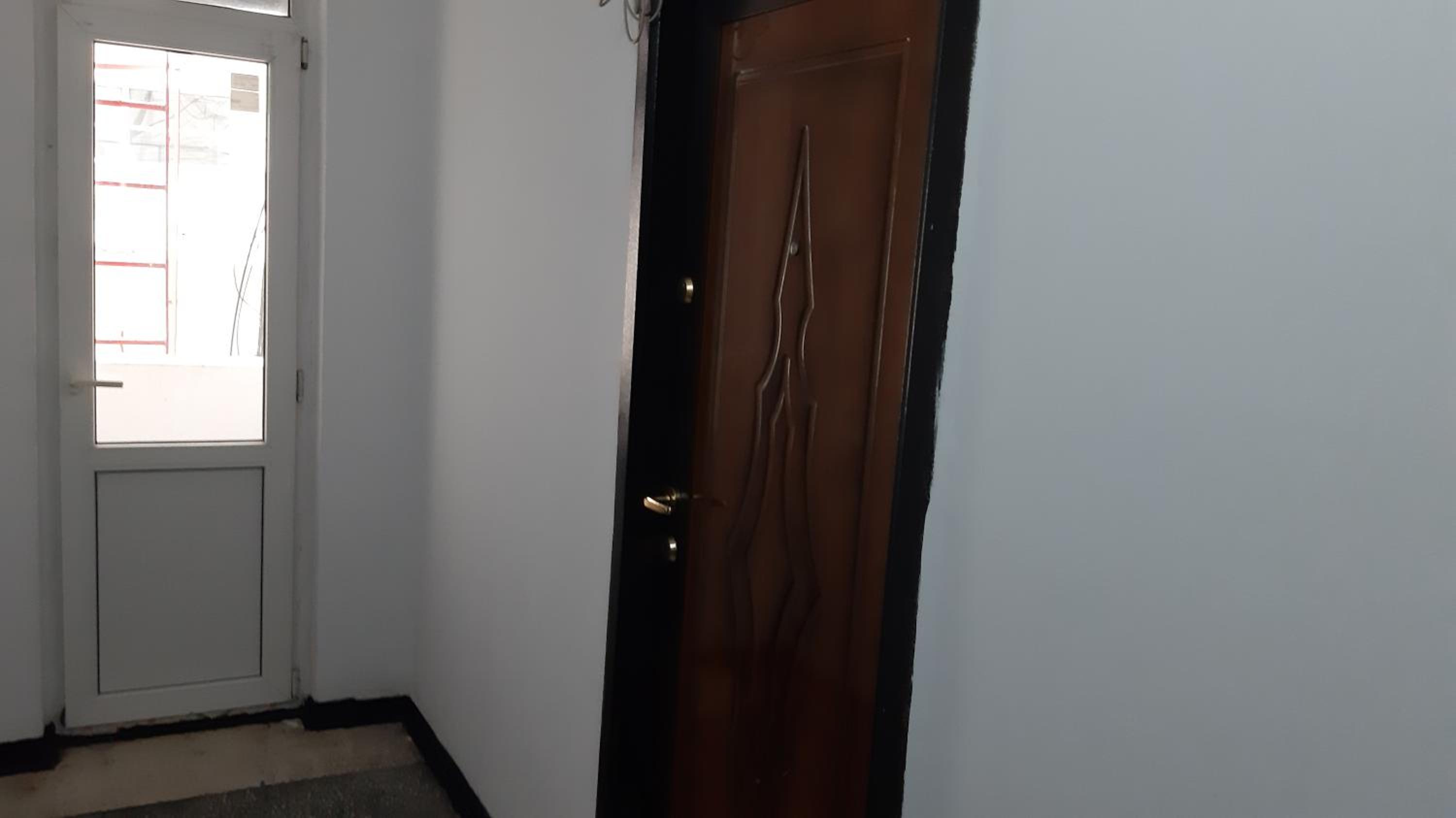 One-Bedroom Apartment - Photo 17