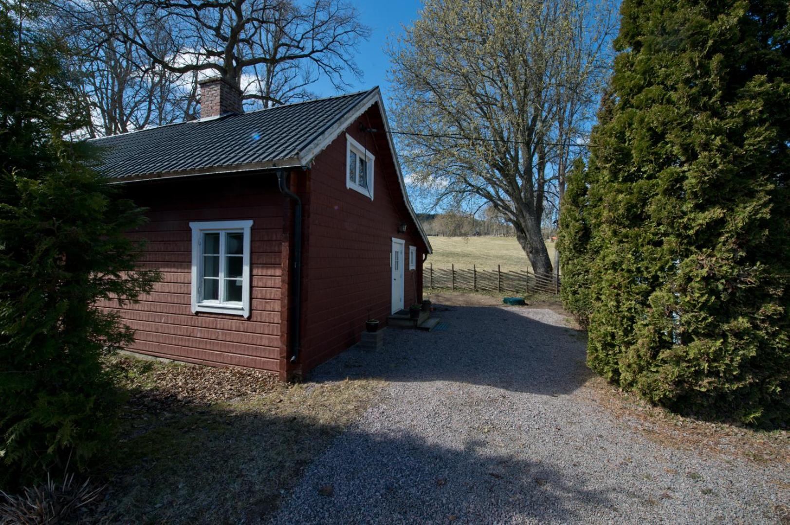 One-Bedroom Villa - Photo 17