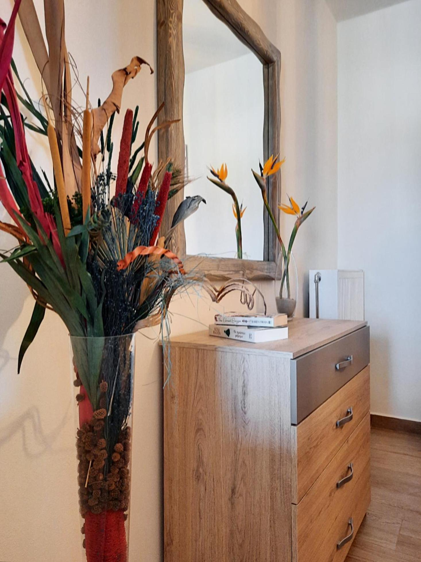 One-Bedroom Apartment - Photo 20