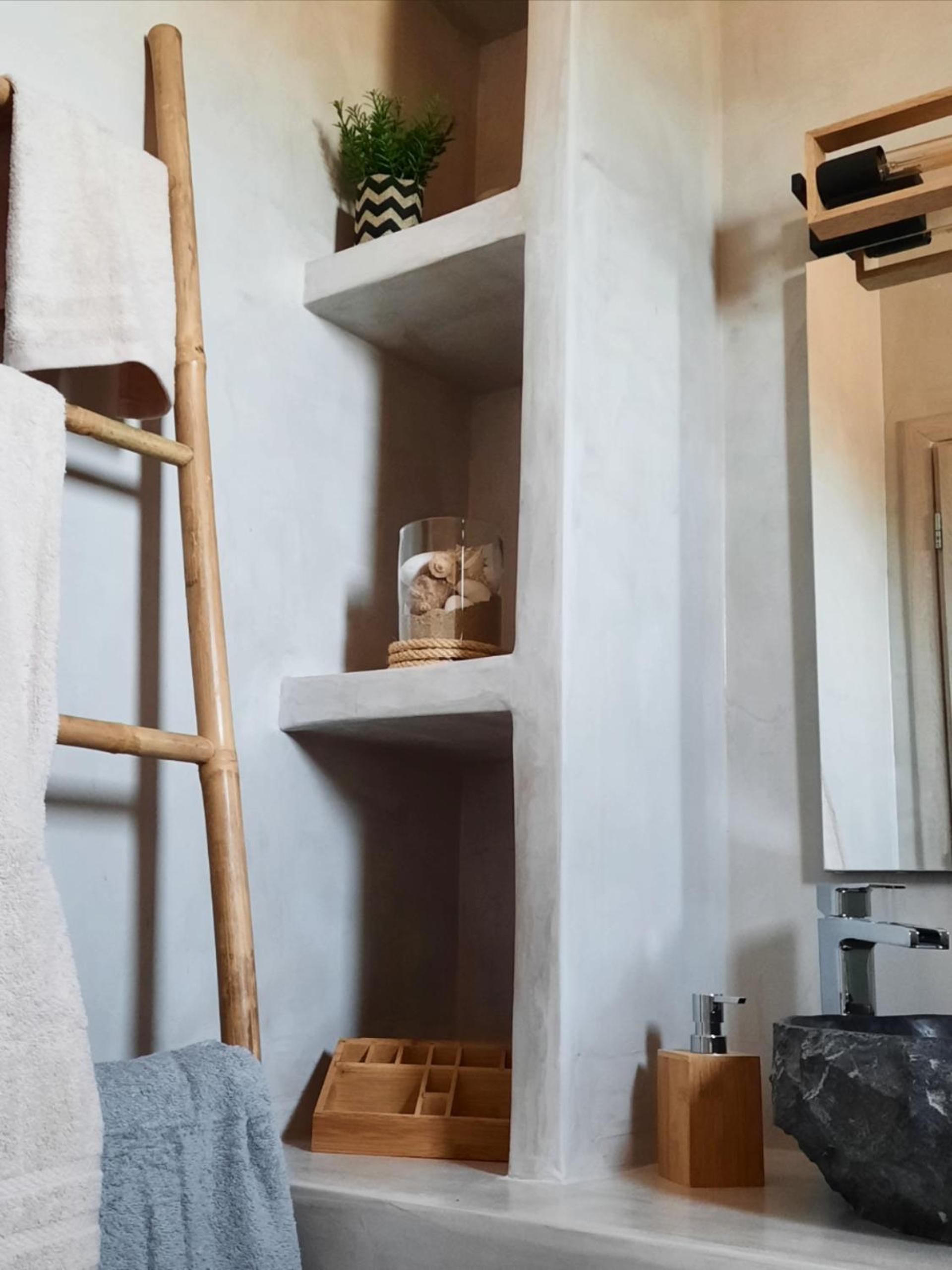 One-Bedroom Apartment - Photo 21
