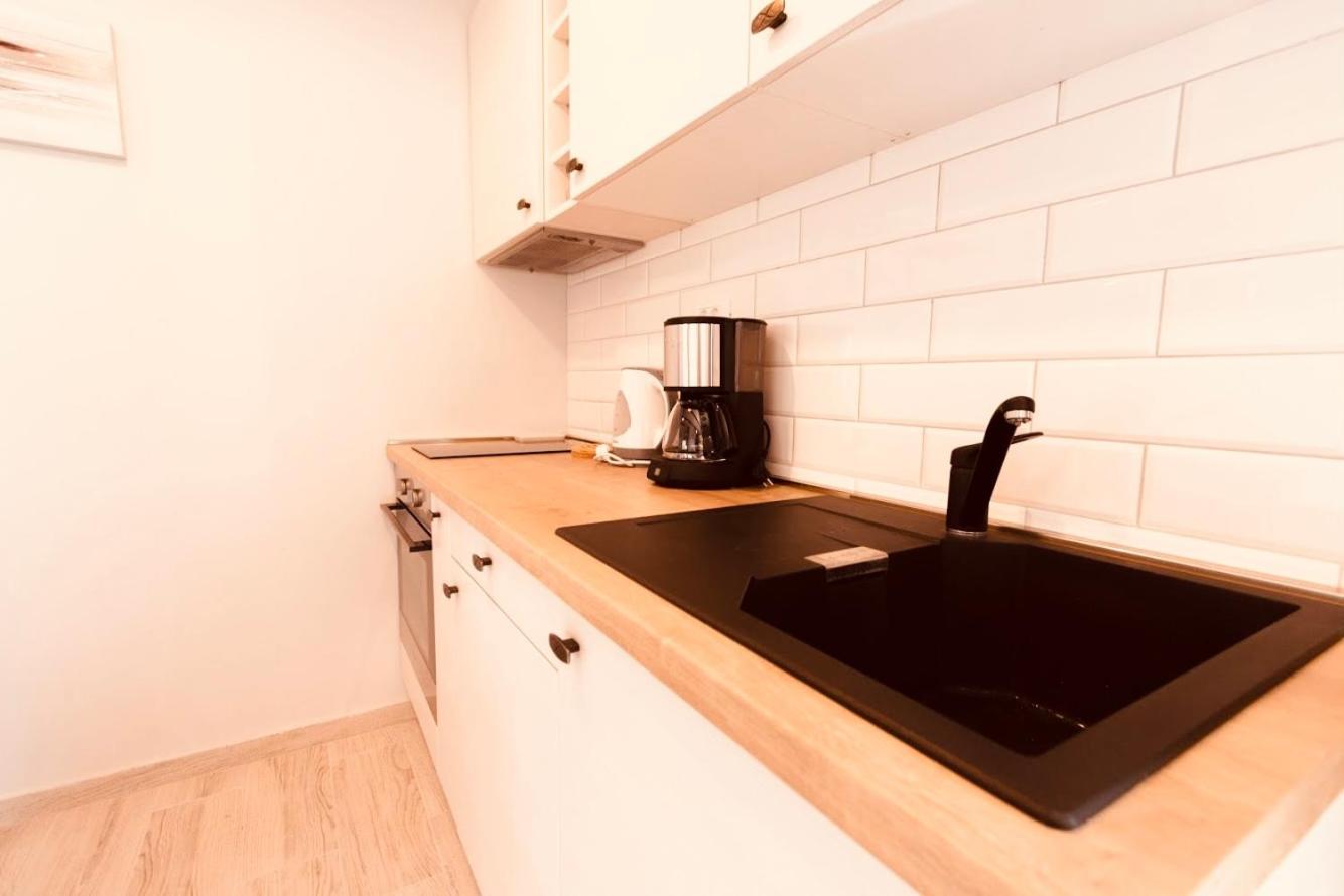 Apartment photo 2