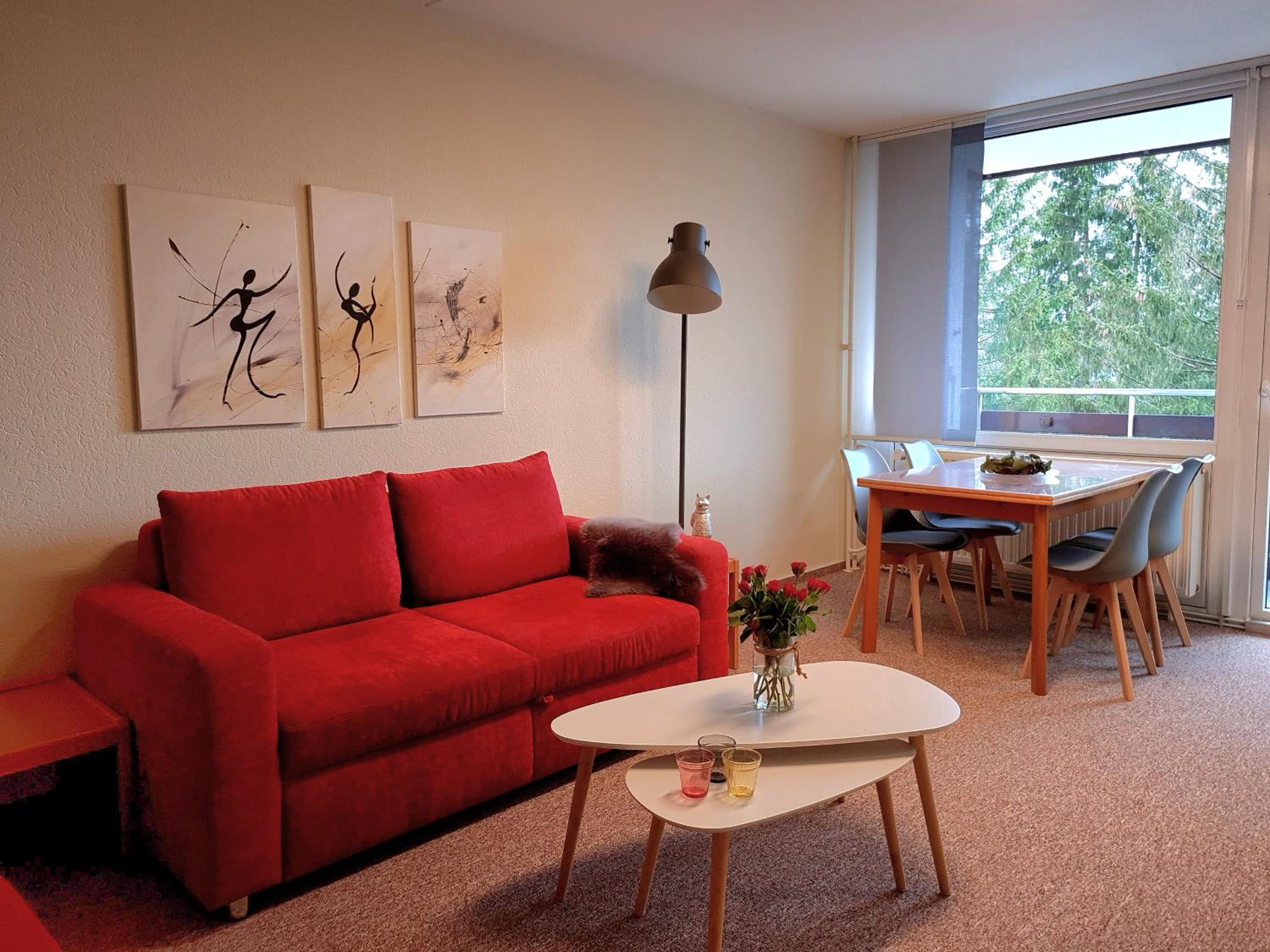 One-Bedroom Apartment photo 1