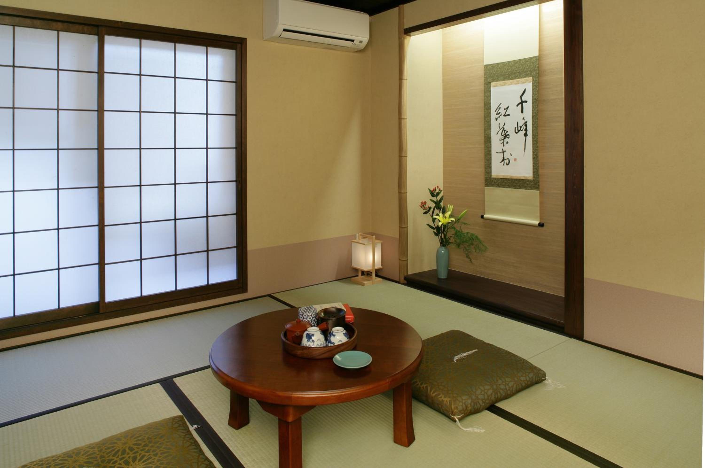 Japanese-Style Standard Twin Room with Private Bathroom thumbnail 5
