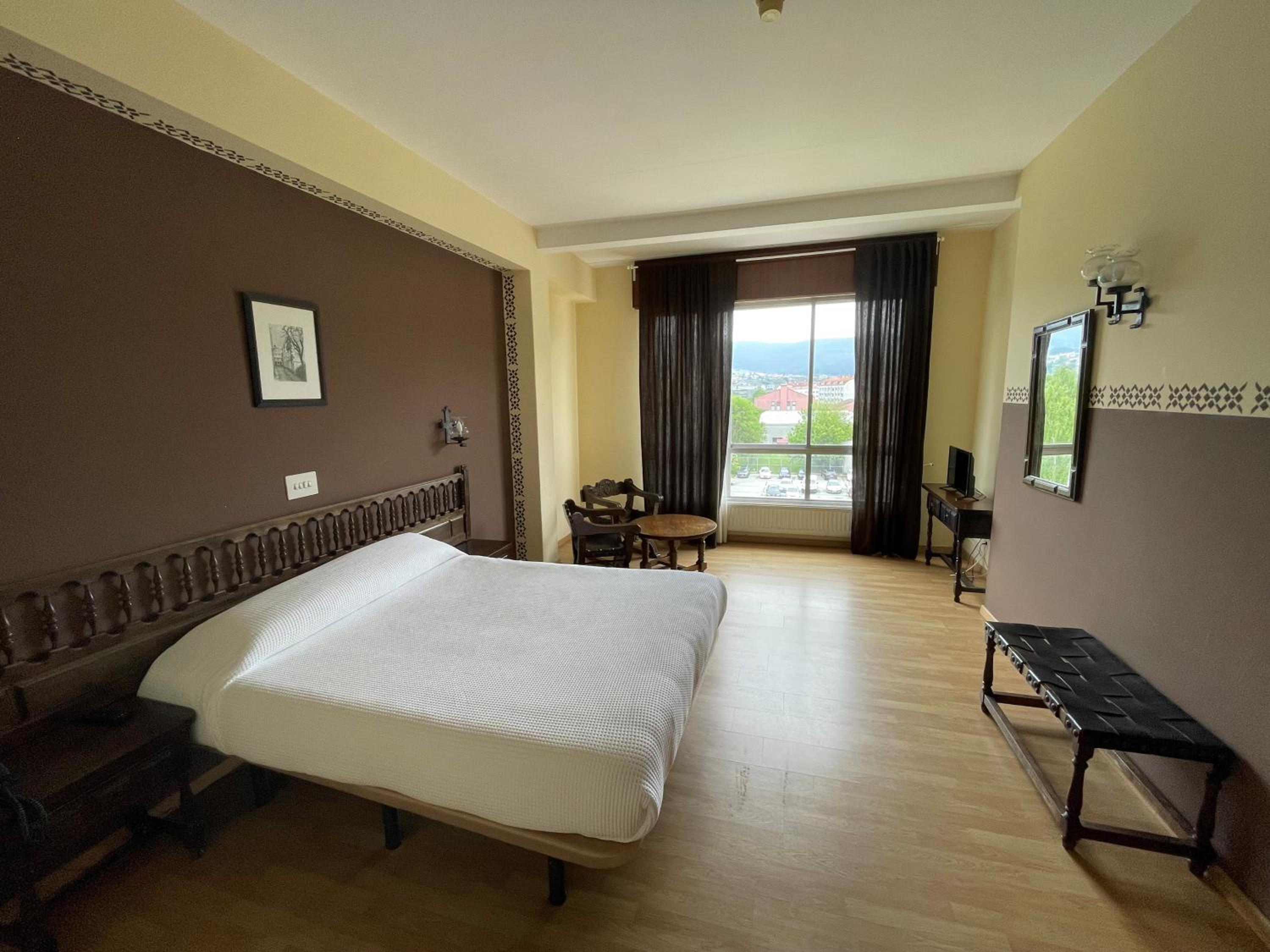 Habitación Doble con Vista a la Montaña