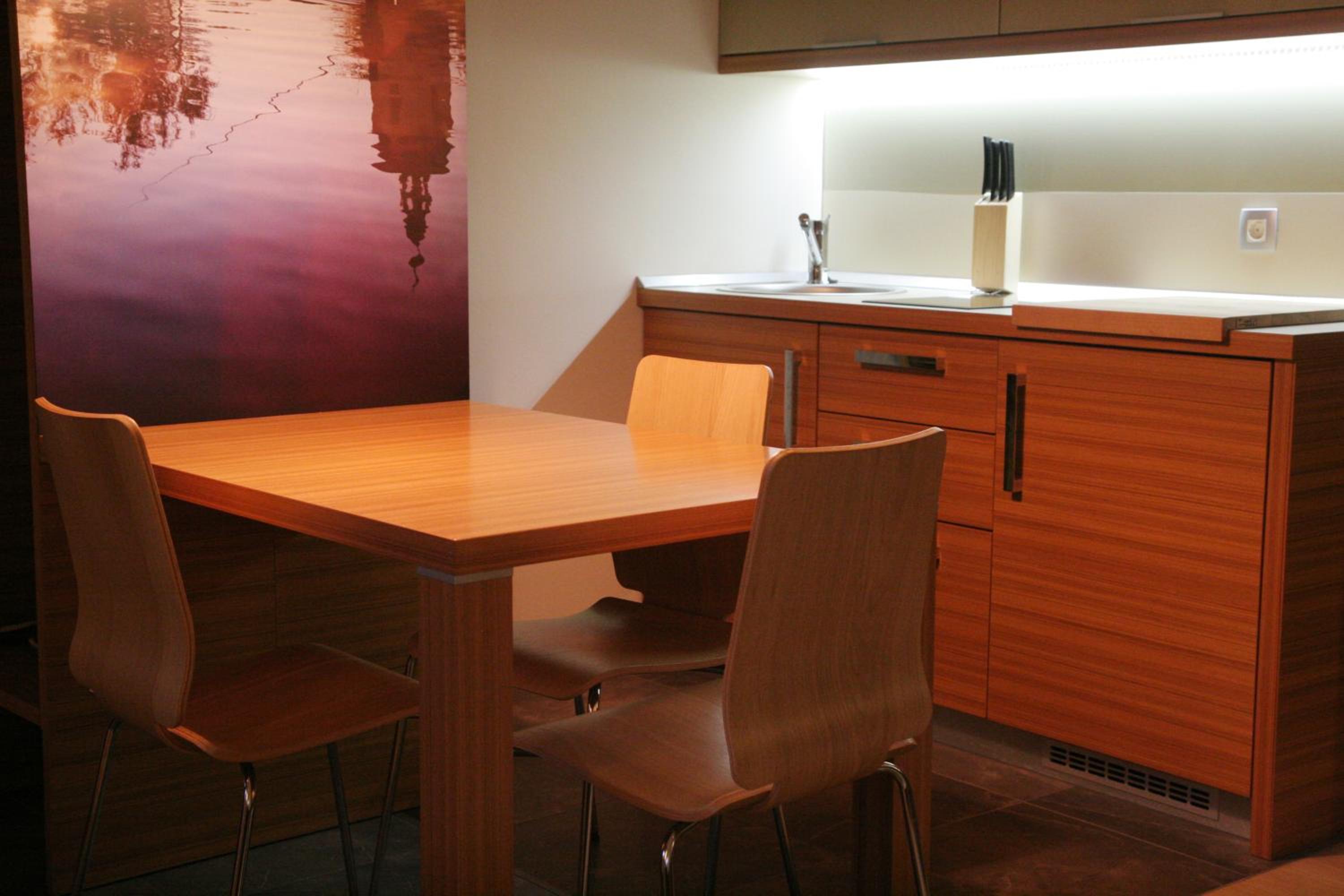 One-Bedroom Apartment with Sauna - Photo 3