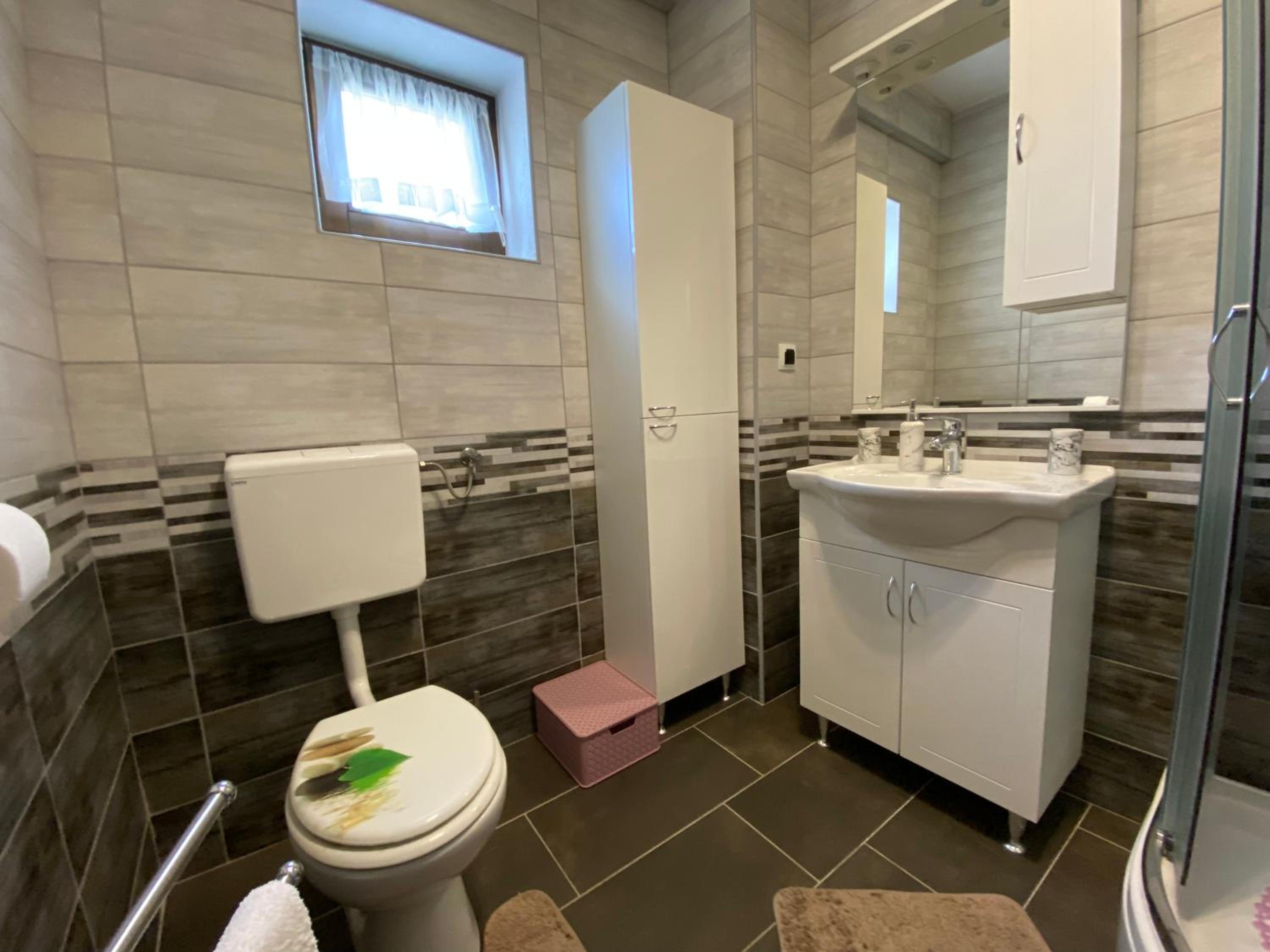 Apartment - Photo 16