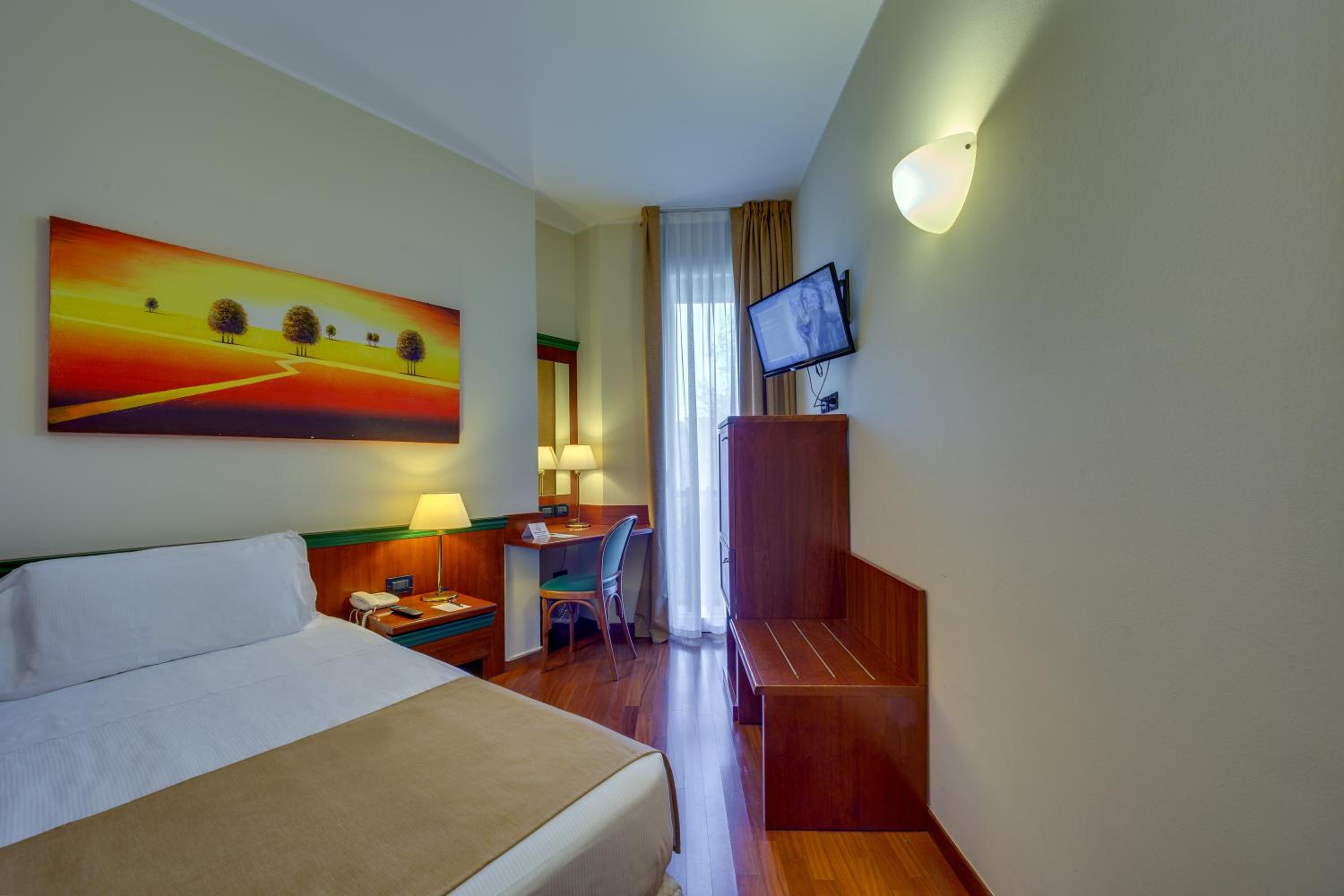 Economy Single Room