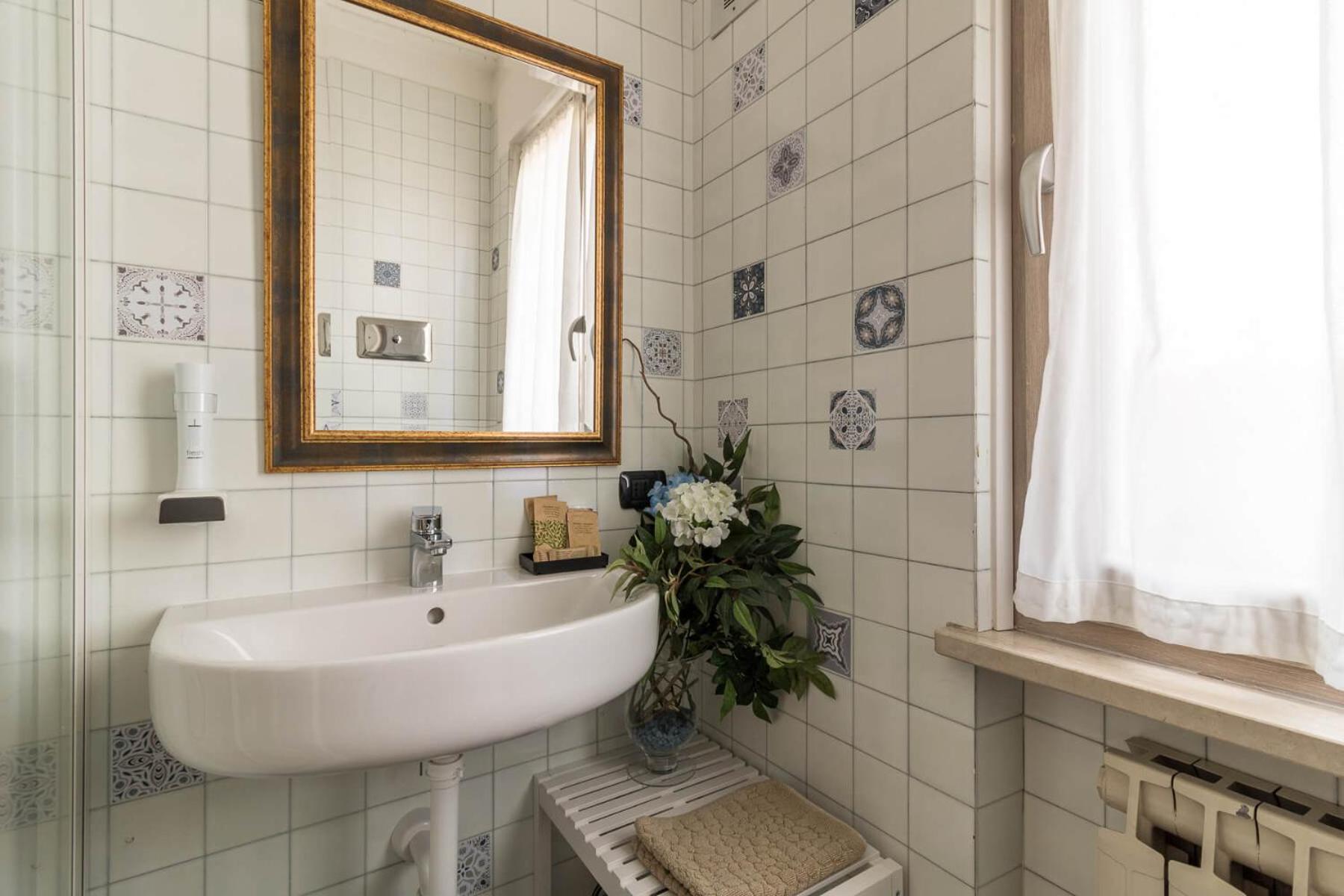 Quadruple Room with Private External Bathroom - Photo 4
