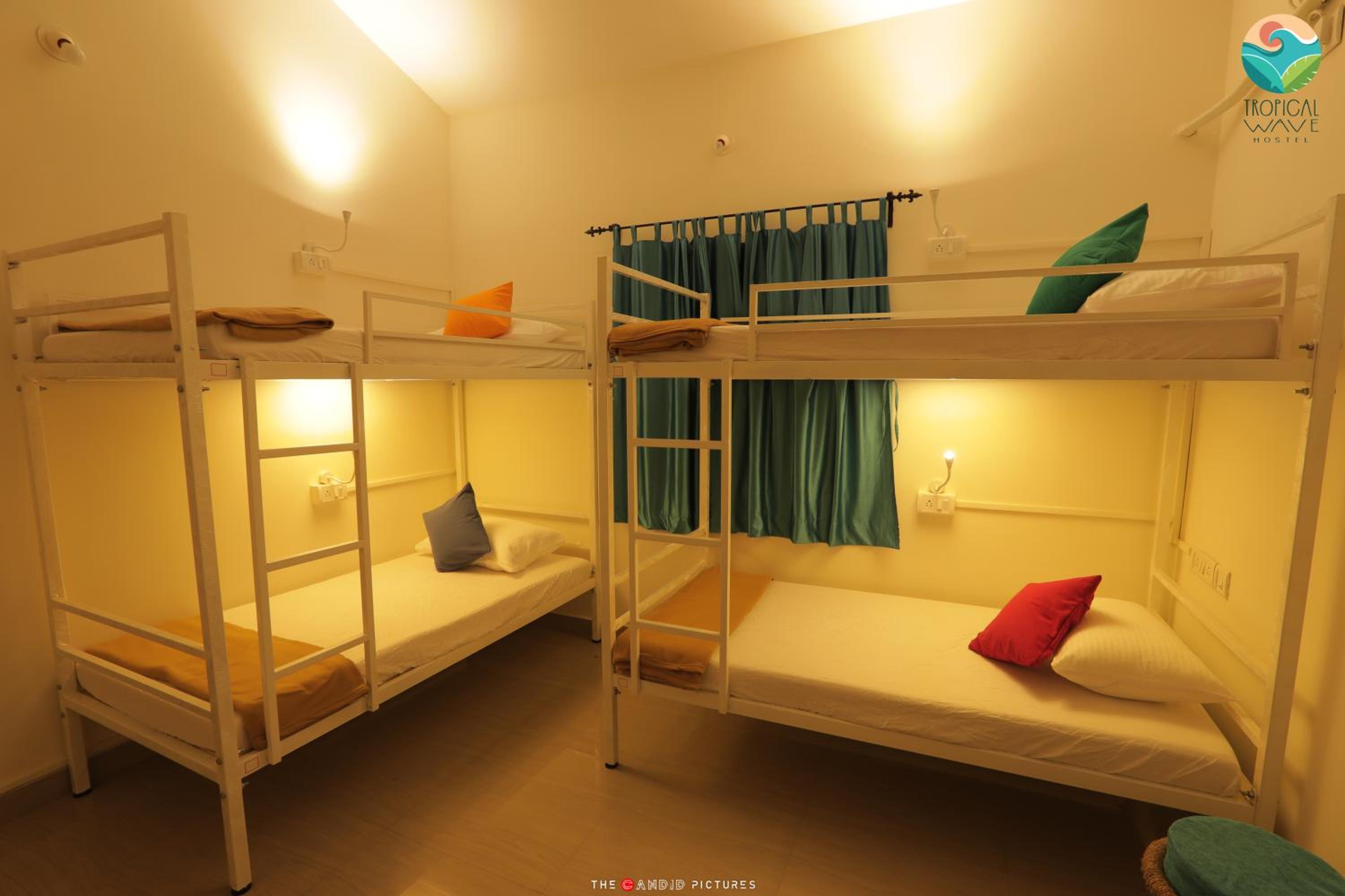 Bed in 4-Bed Mixed Dormitory Room photo 2