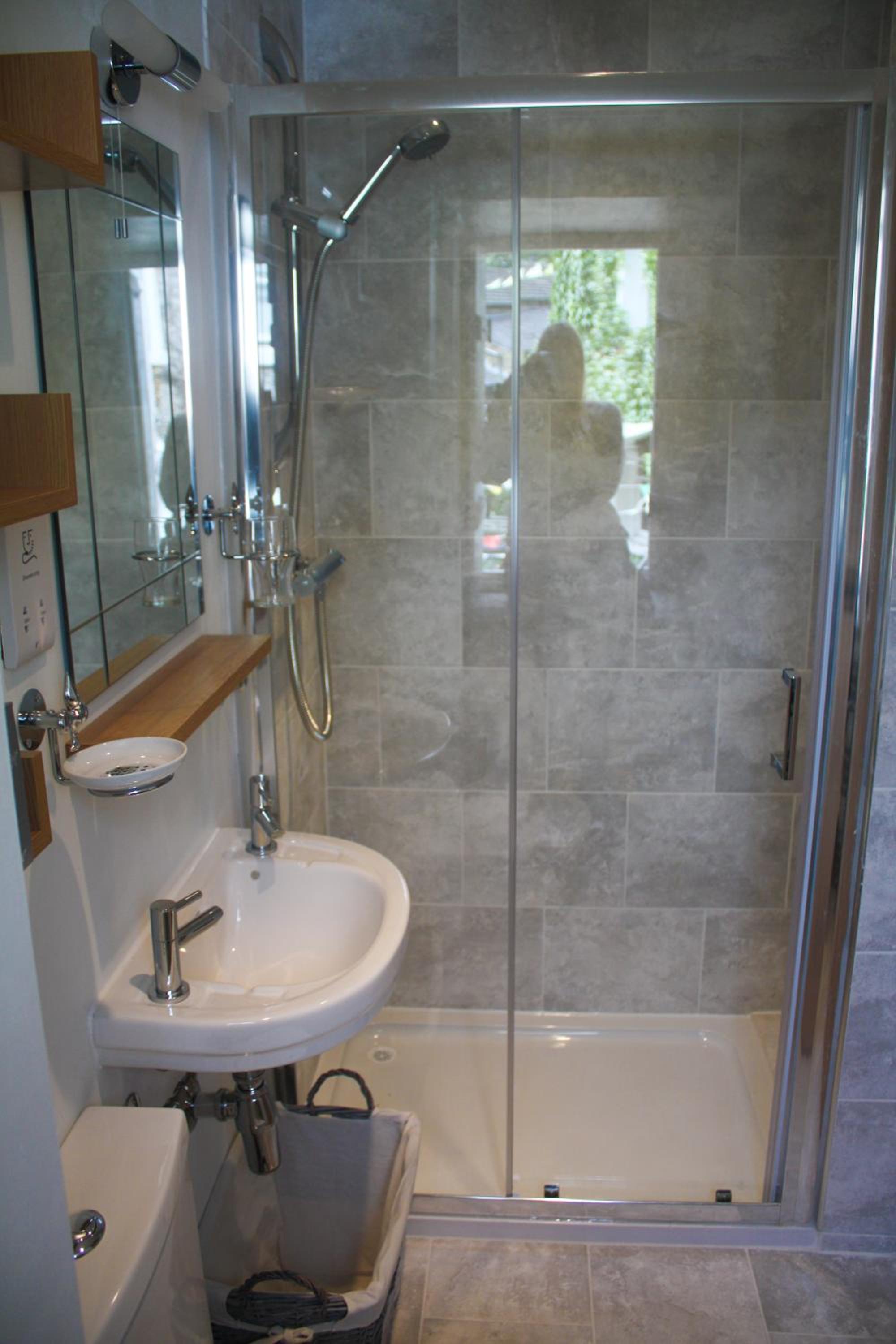 Double Room - Photo 8
