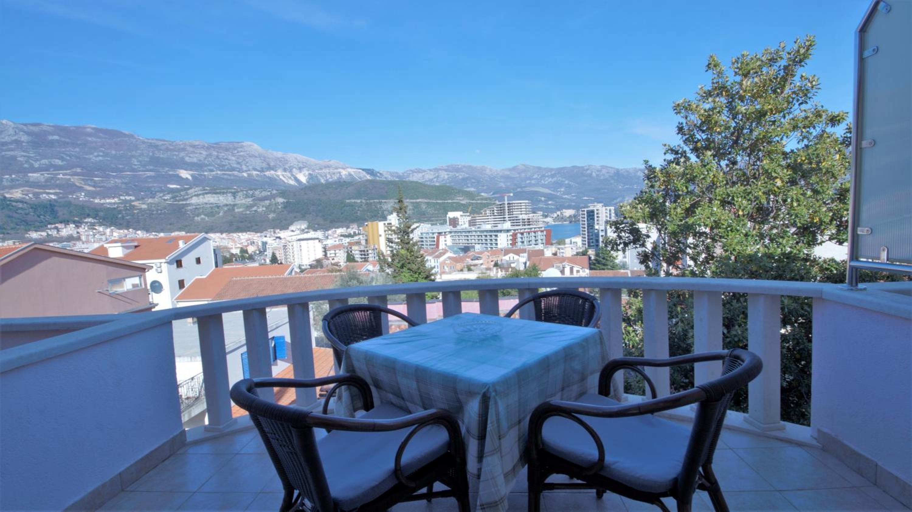 Apartment with Sea View photo 3