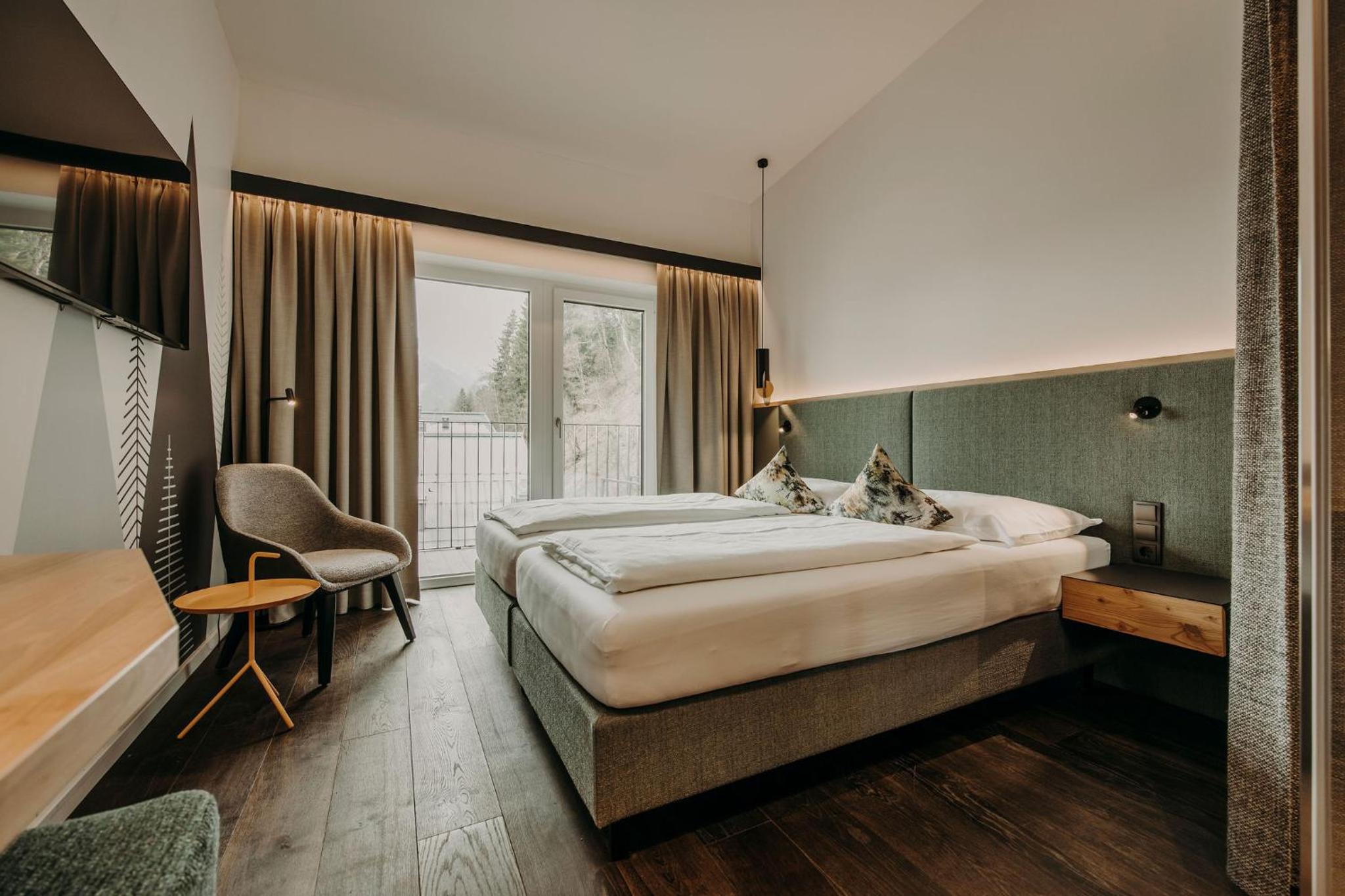 Double Room with Balcony - Photo 1