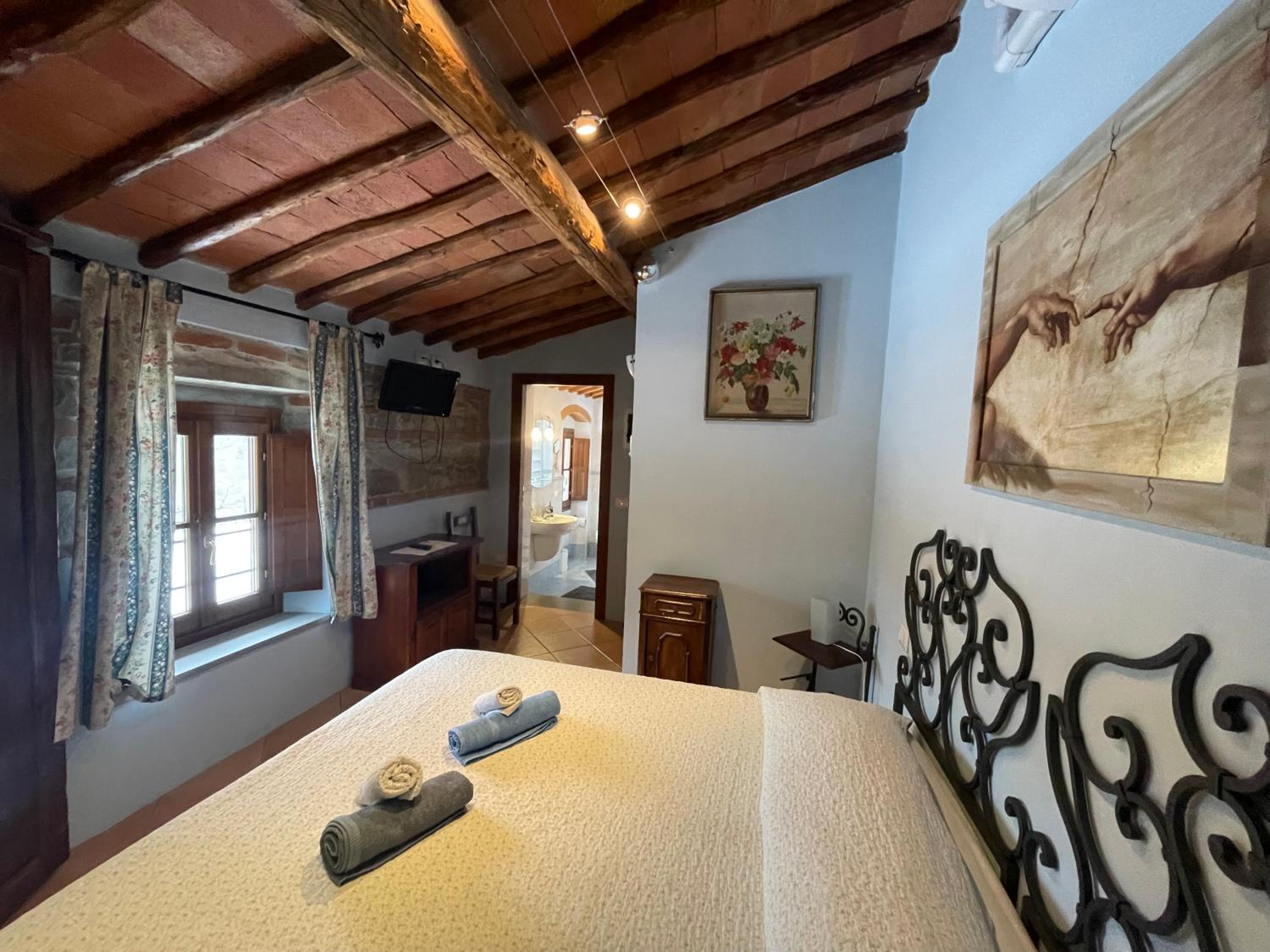 Double or Twin Room - Photo 1