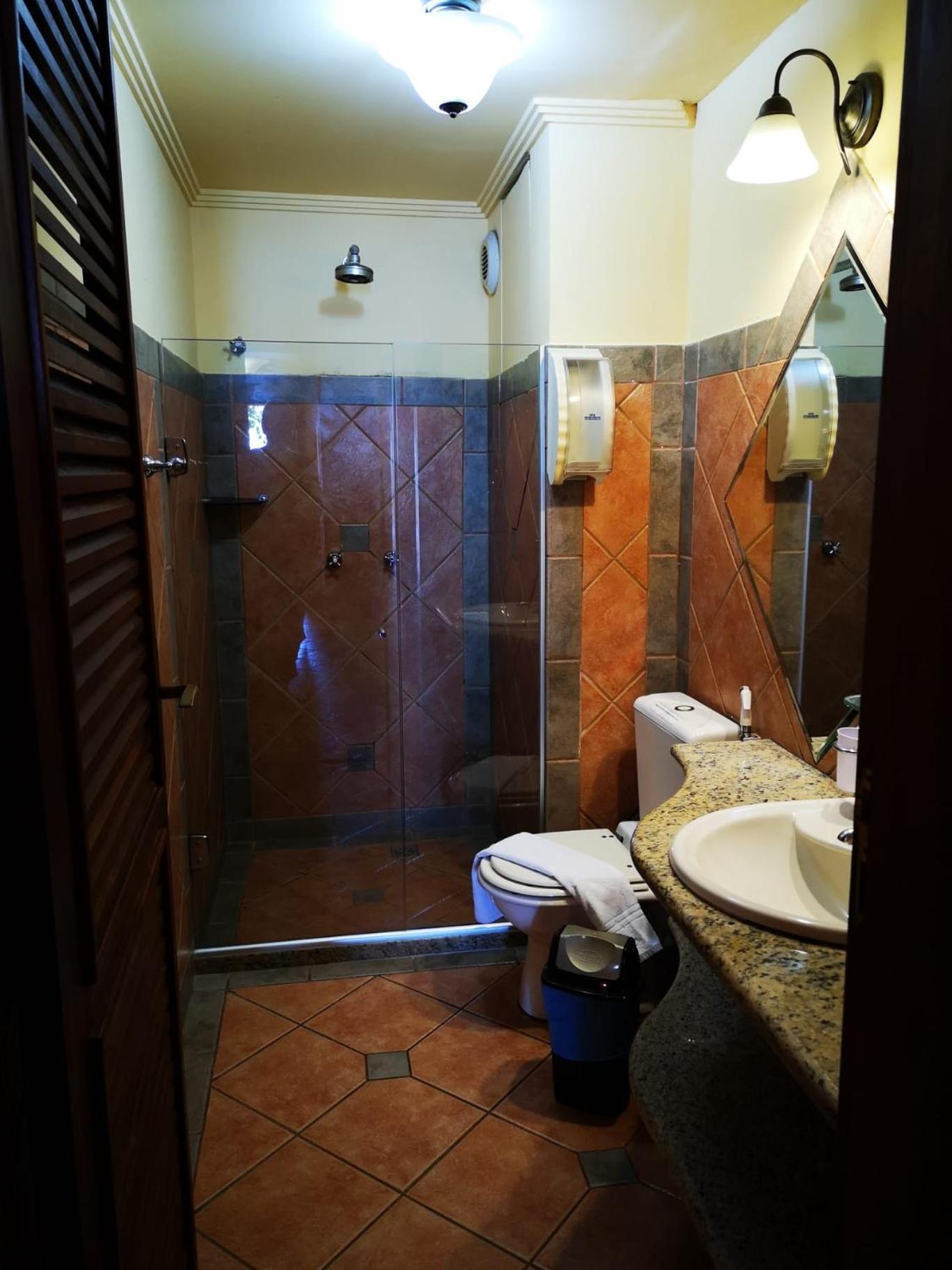 Room with City View photo 2
